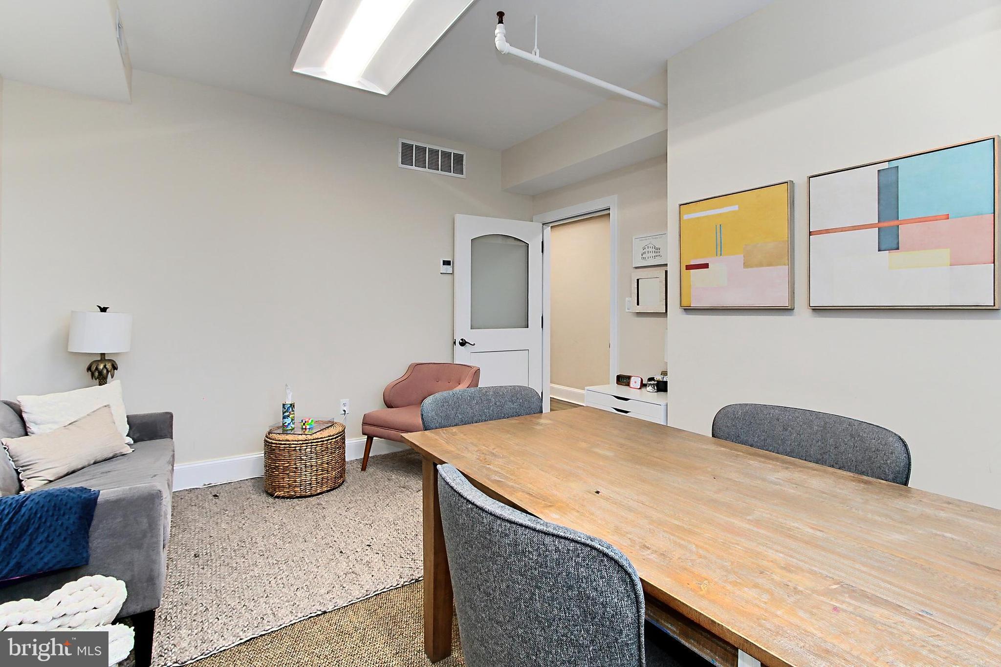 OLD TOWN - Residential Income