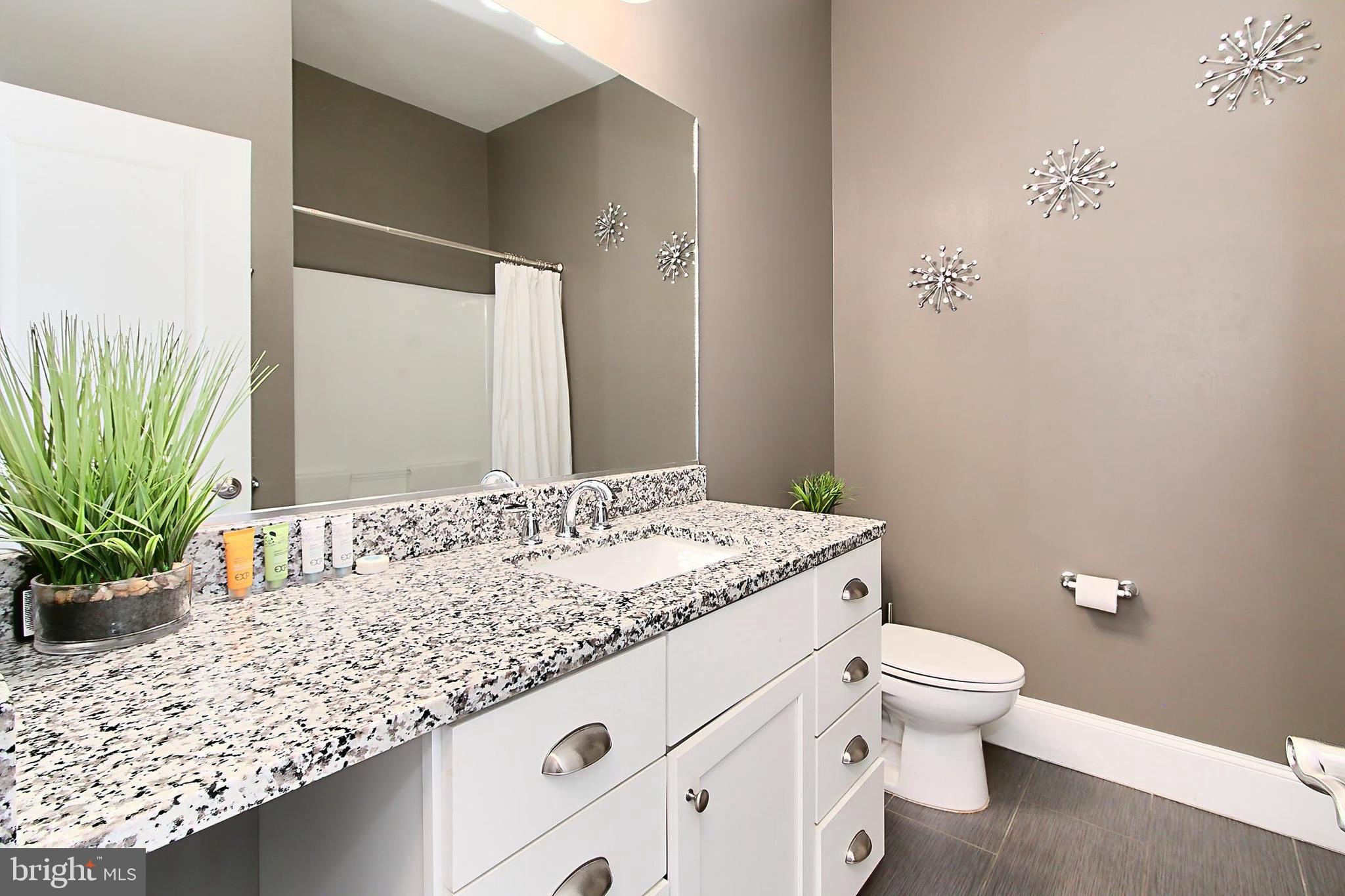 OLD TOWN - Residential Income