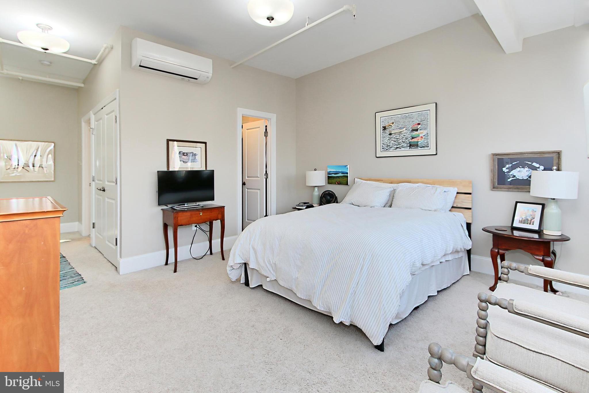 OLD TOWN - Residential Income