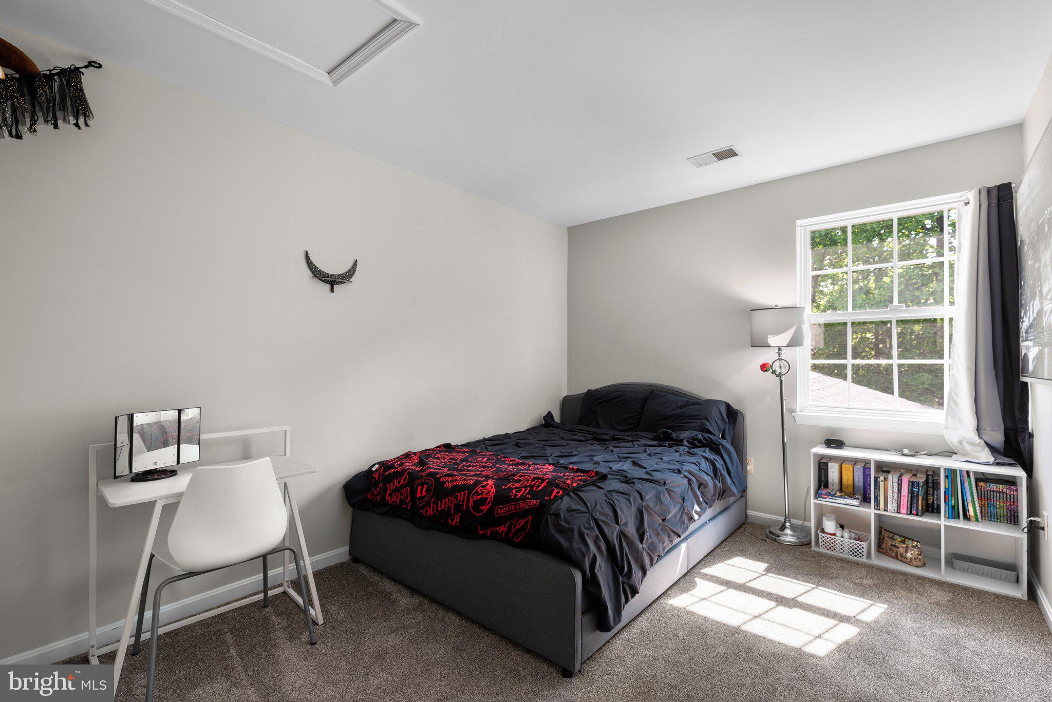 WESLEY WOODS - Residential