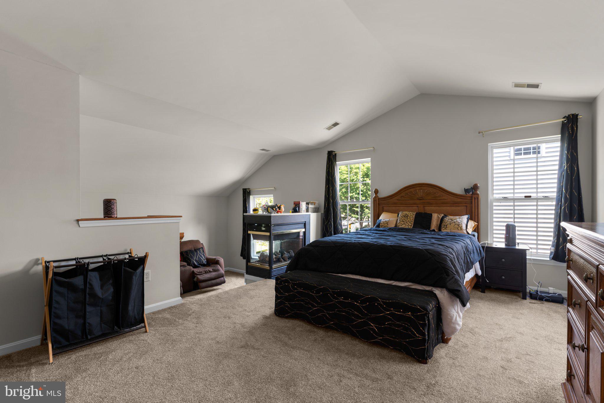 WESLEY WOODS - Residential