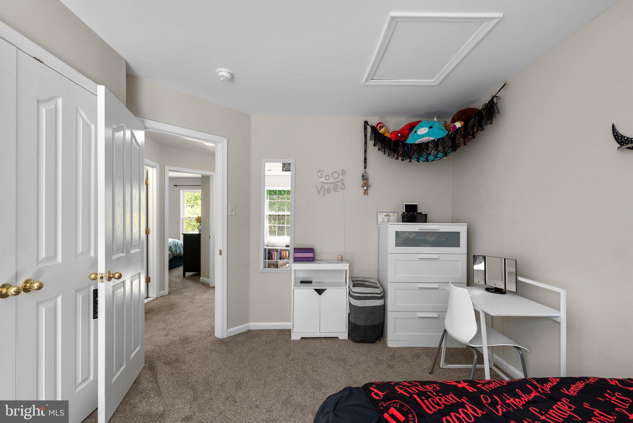 WESLEY WOODS - Residential