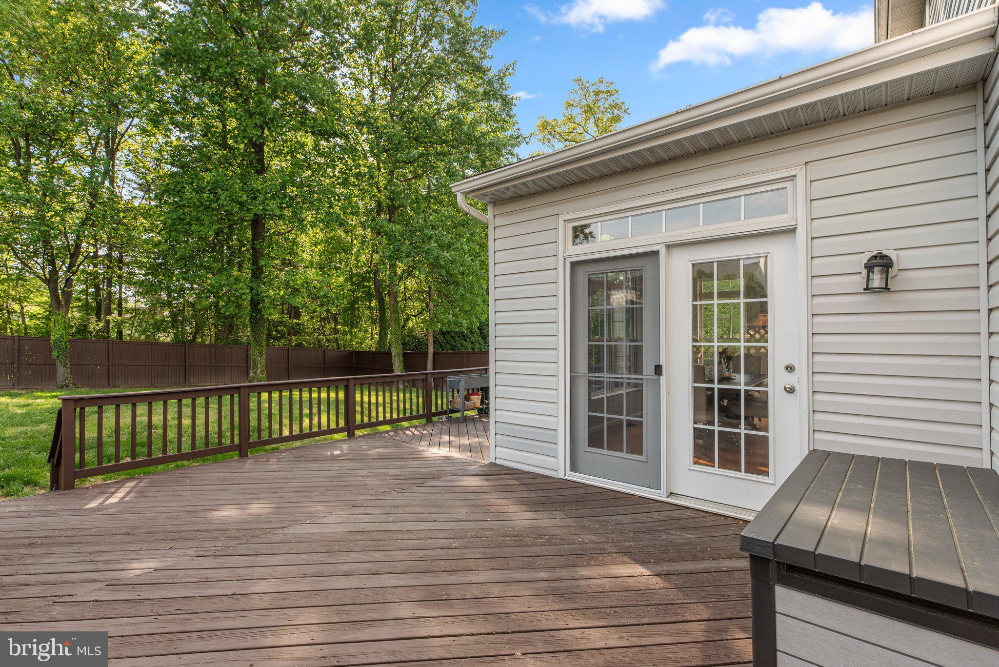 WESLEY WOODS - Residential