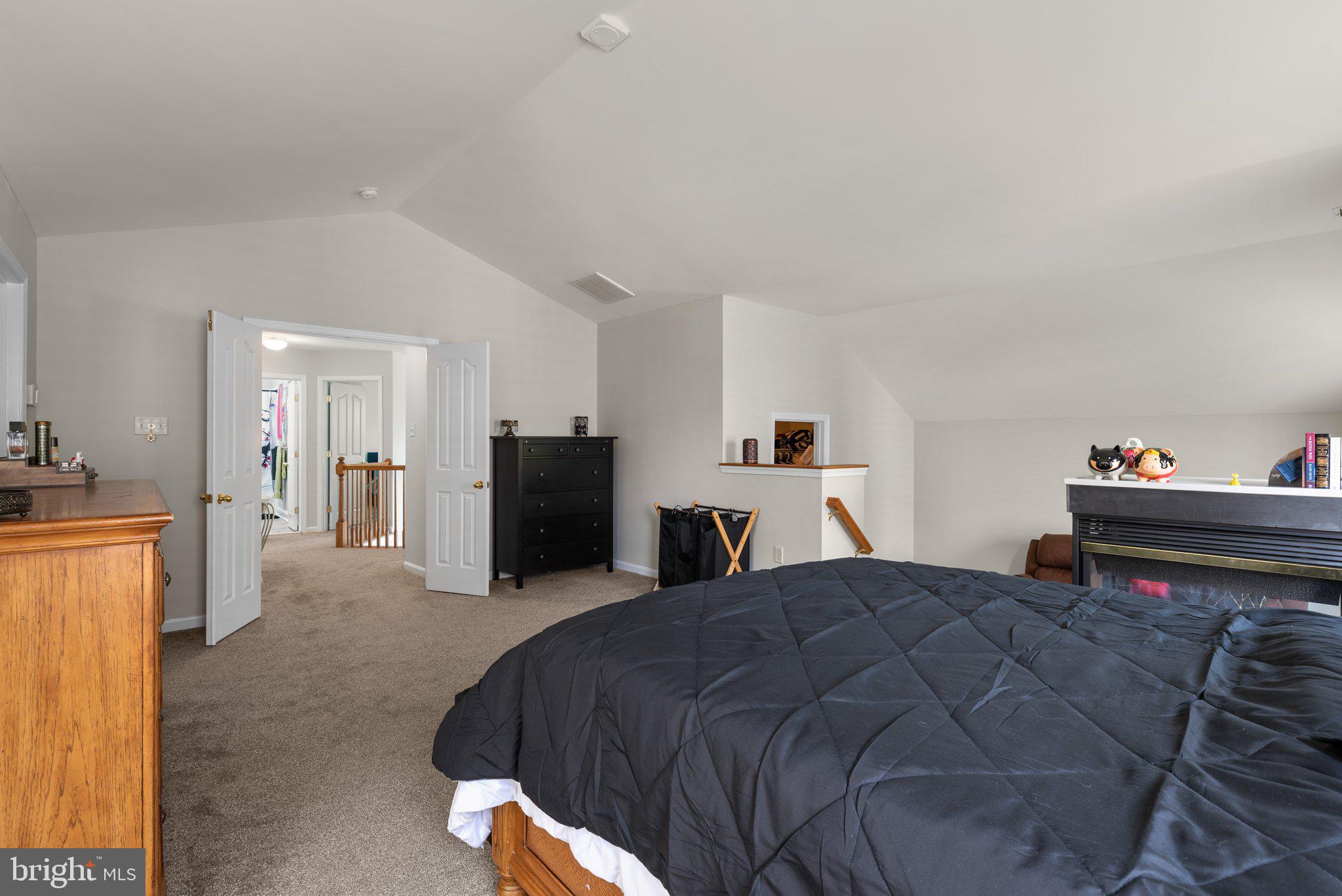 WESLEY WOODS - Residential