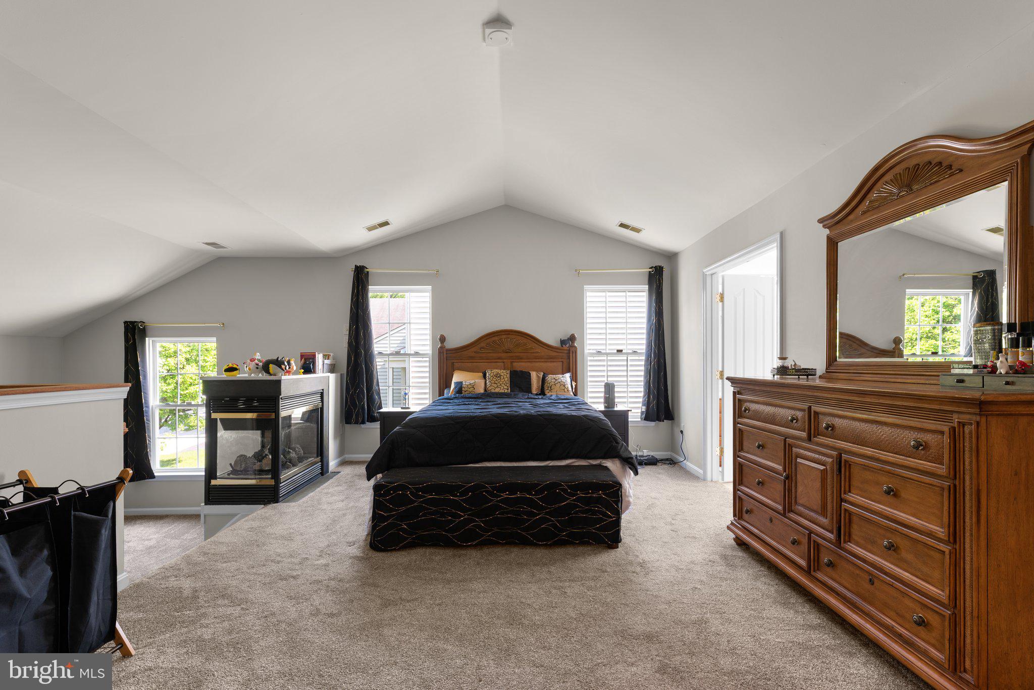 WESLEY WOODS - Residential