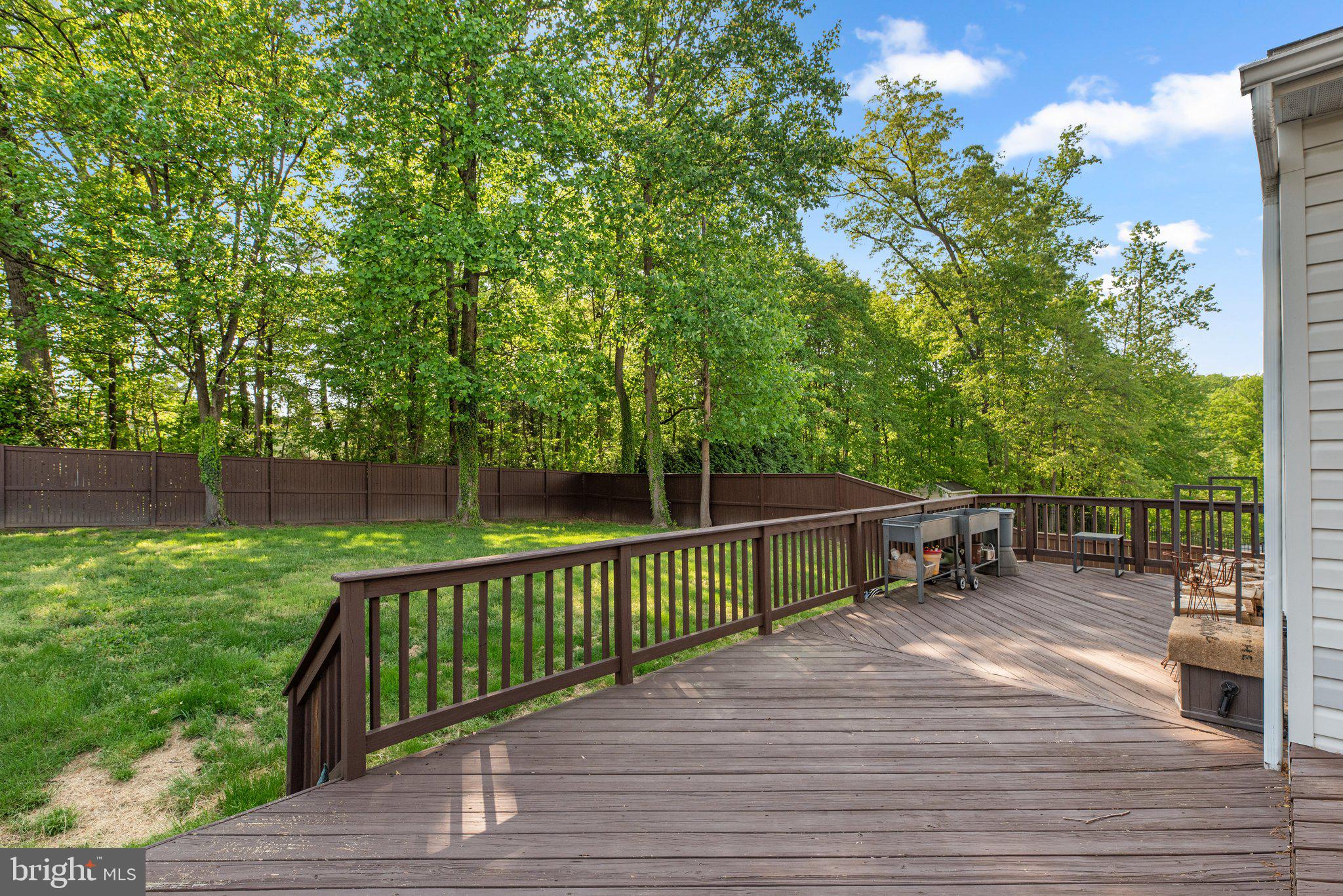 WESLEY WOODS - Residential