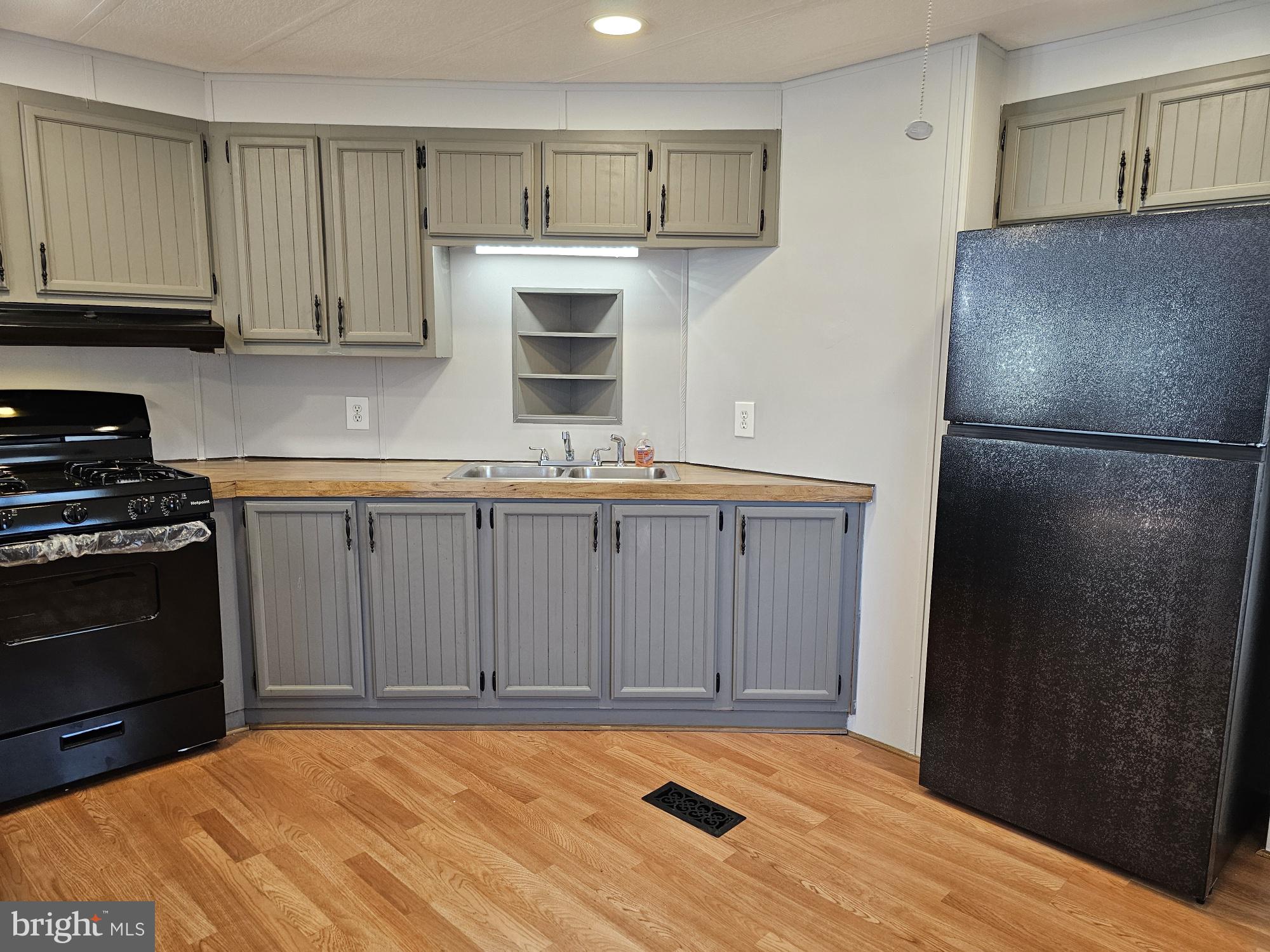 472 MIRABILE LANE