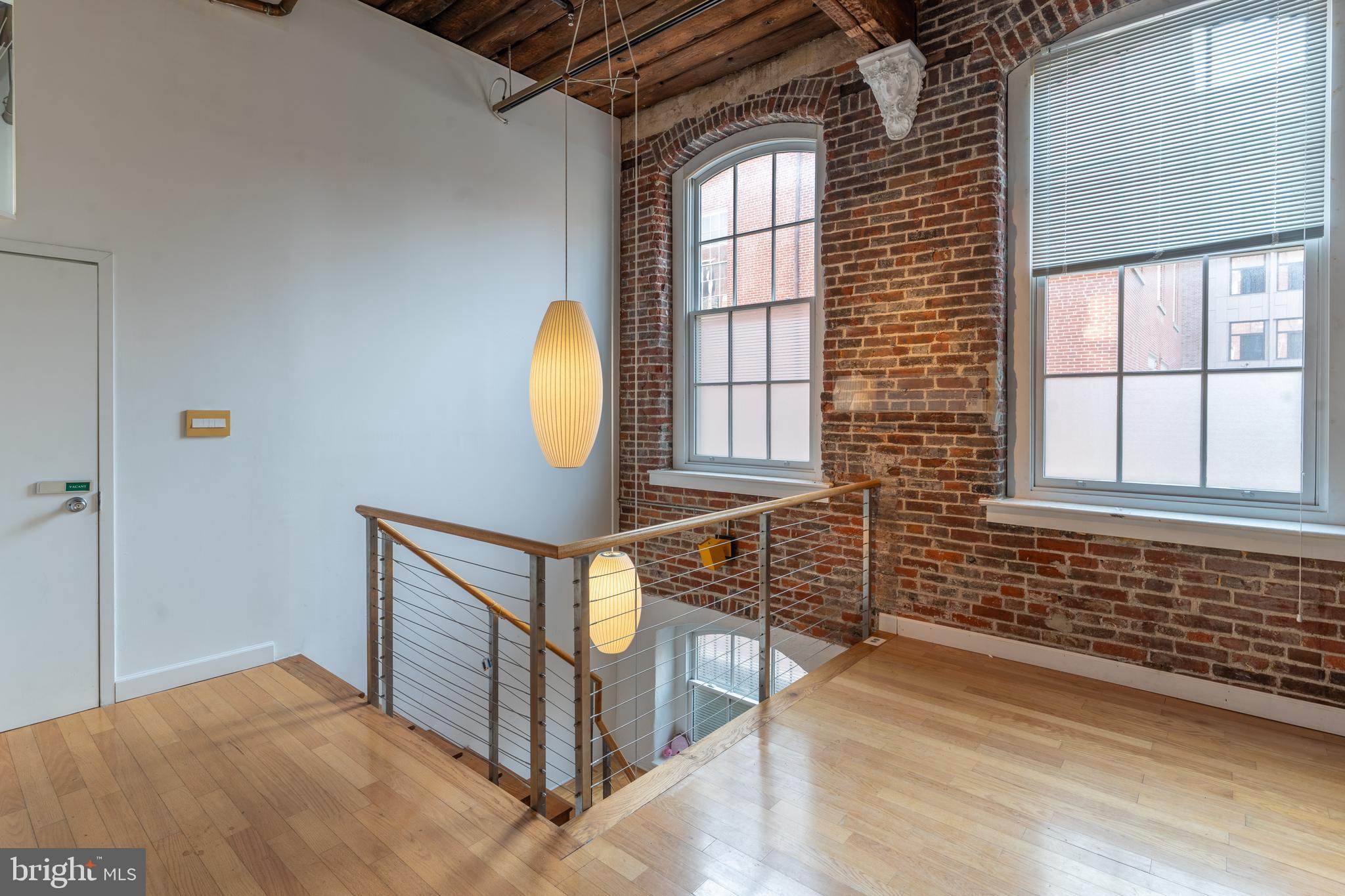 OLD CITY - Commercial Sale