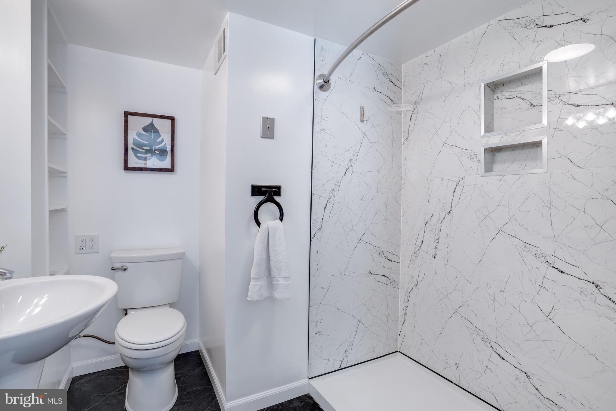 LITTLE RIVER PINES - Residential