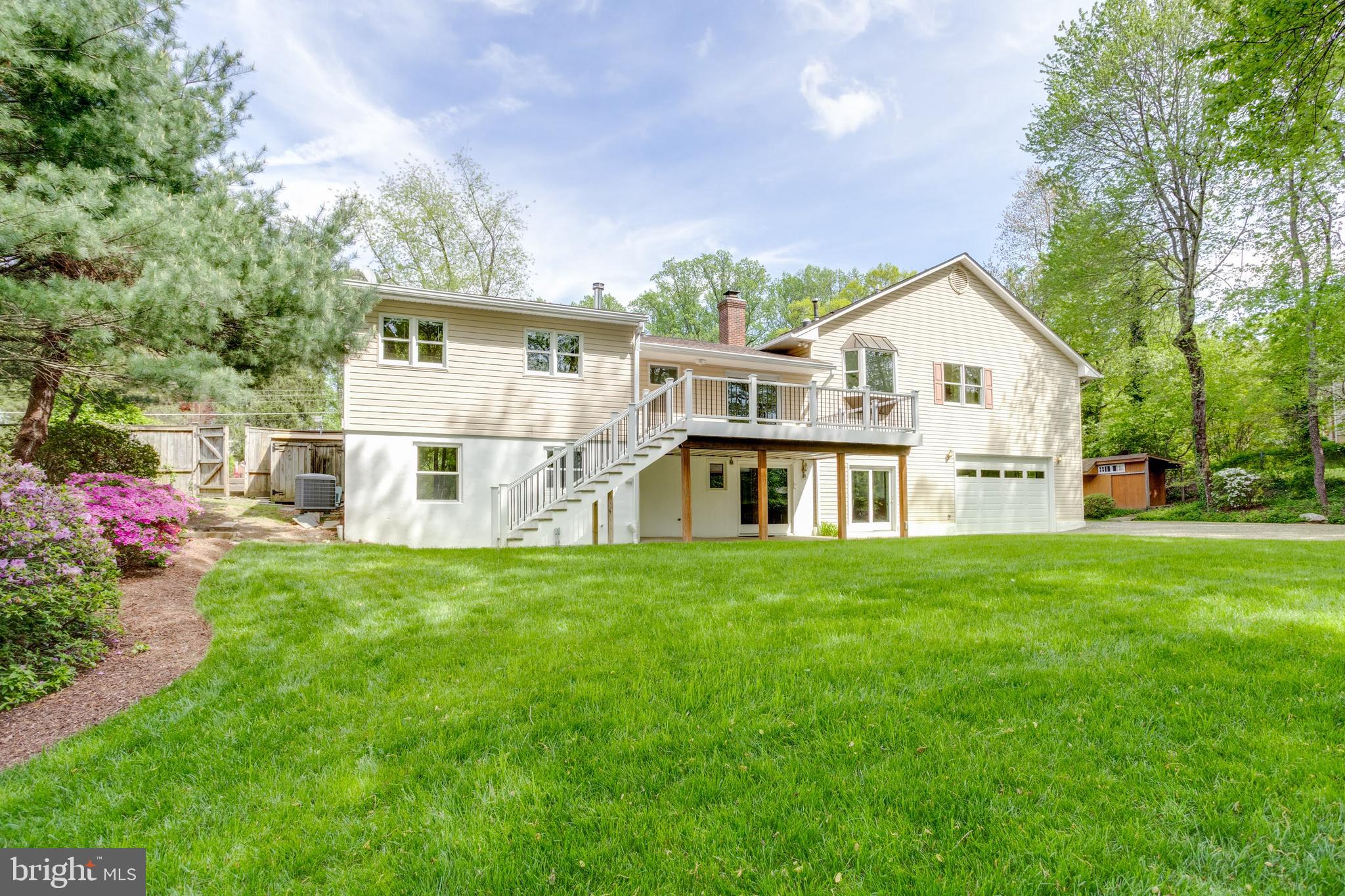 LITTLE RIVER PINES - Residential