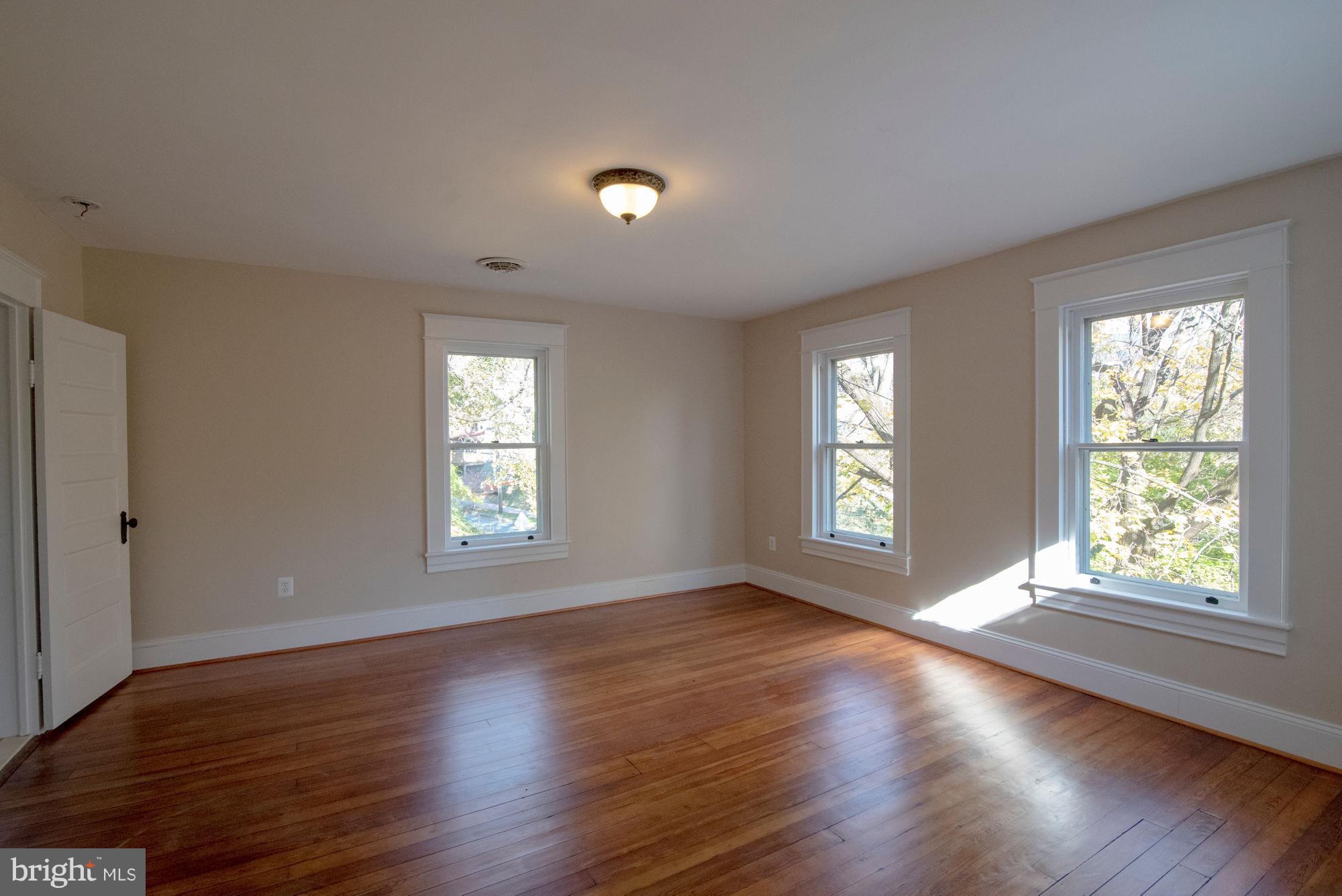 HARPERS FERRY CORPORATION - Residential Lease