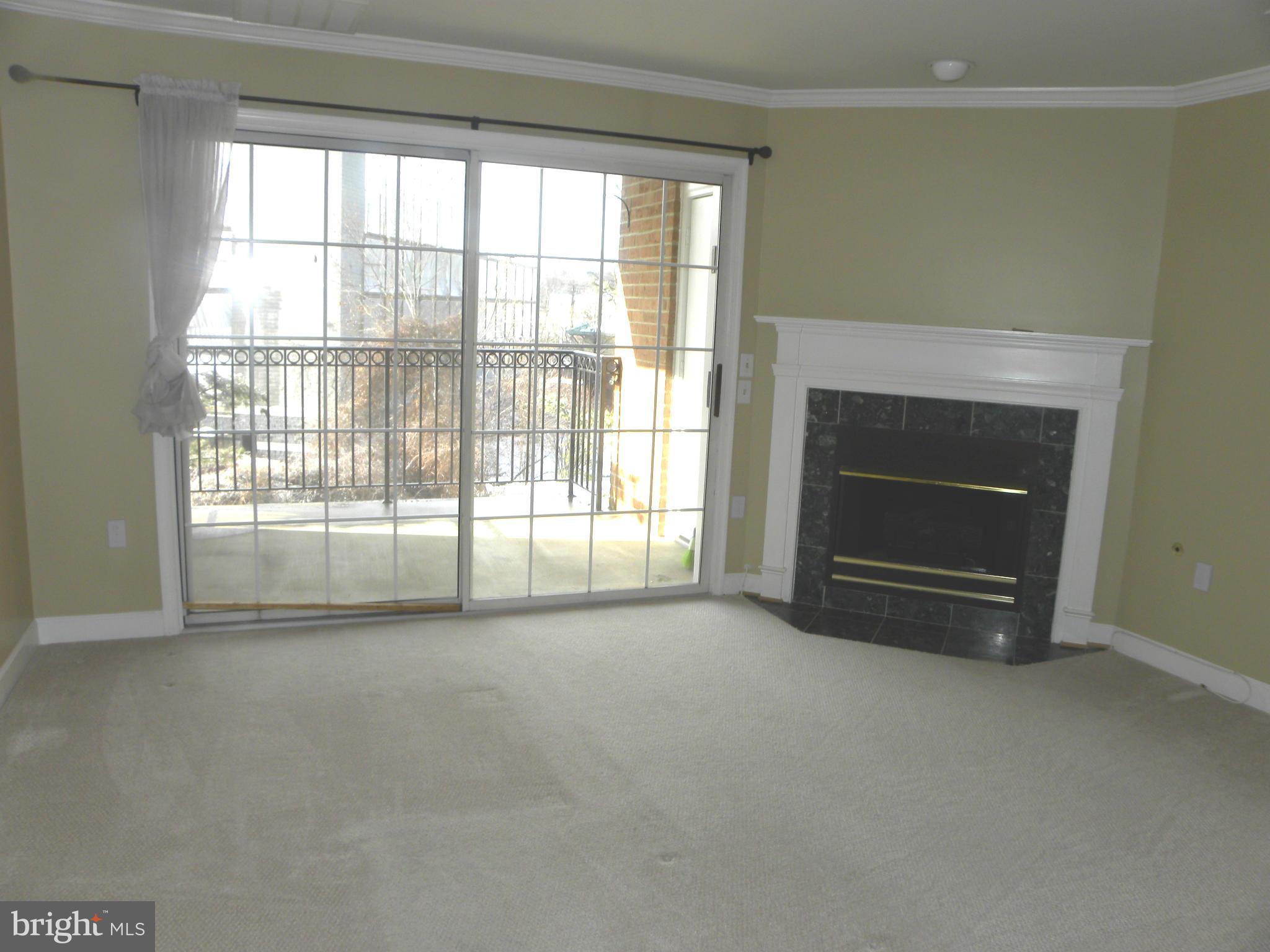 FALLS STATION - Residential Lease