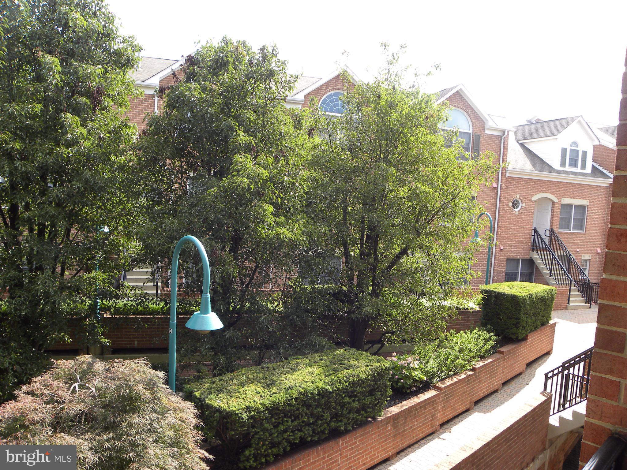 FALLS STATION - Residential Lease