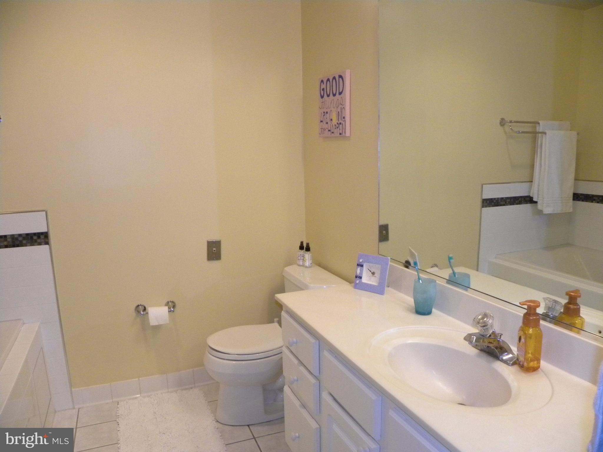 FALLS STATION - Residential Lease