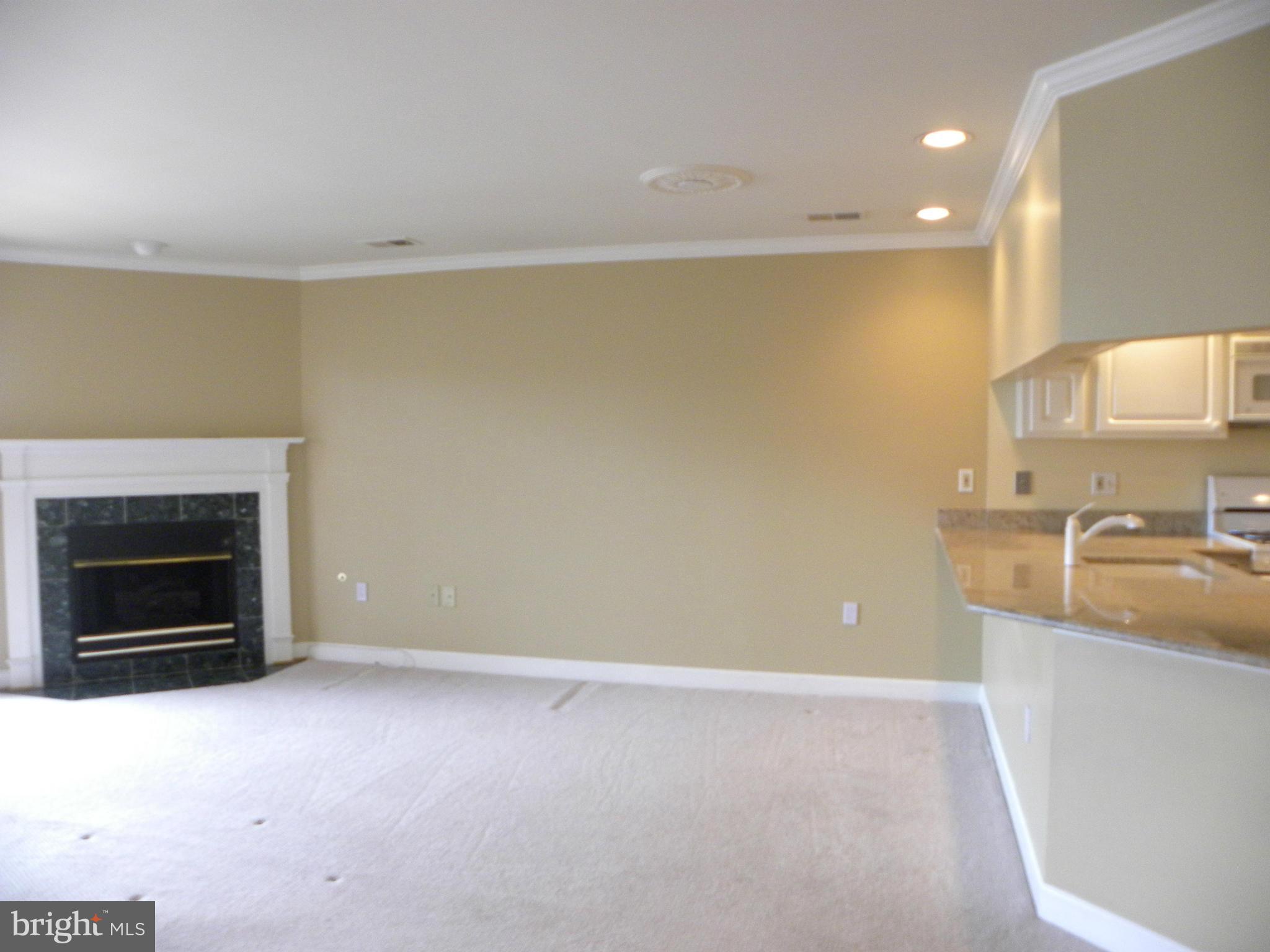 FALLS STATION - Residential Lease