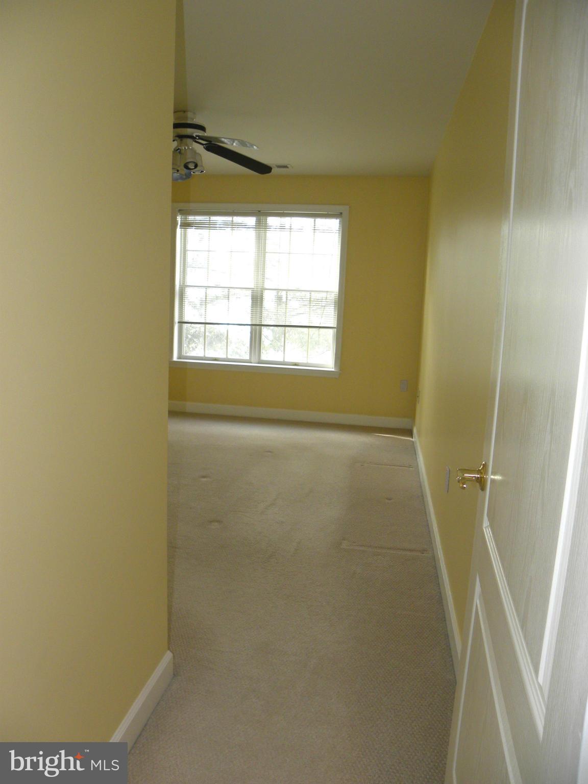 FALLS STATION - Residential Lease