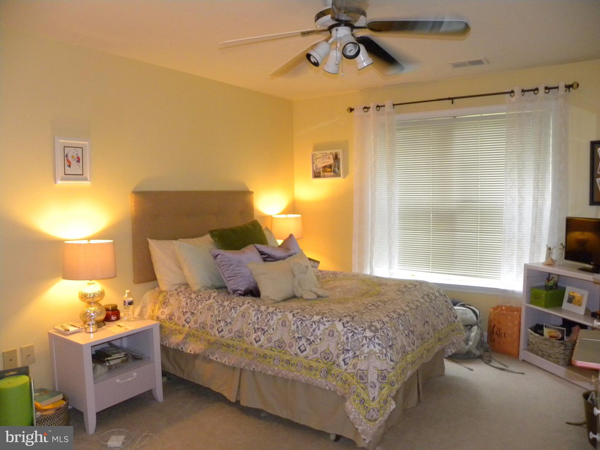 FALLS STATION - Residential Lease