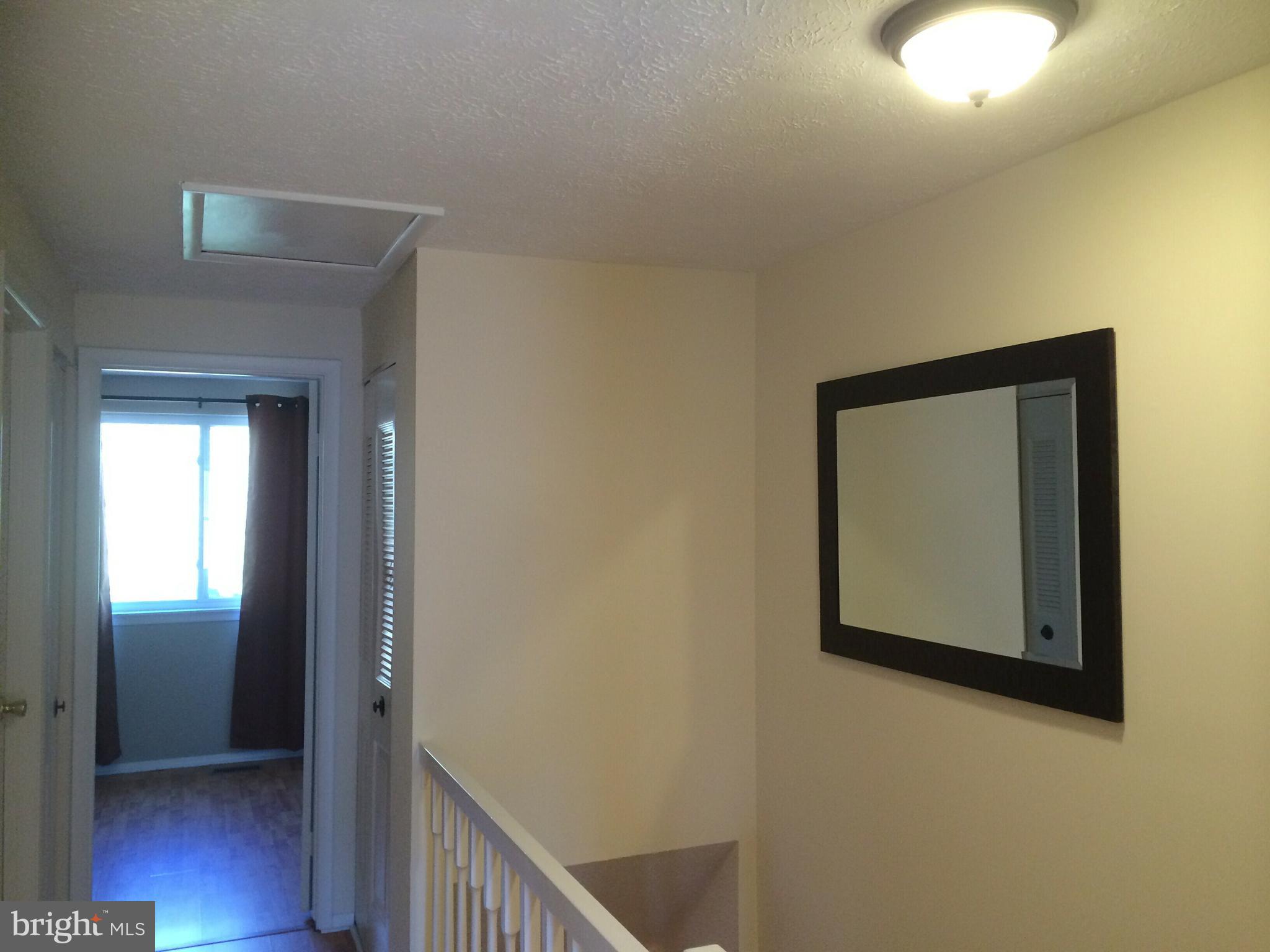 GUNNERS LAKE VILLAGE - Residential Lease