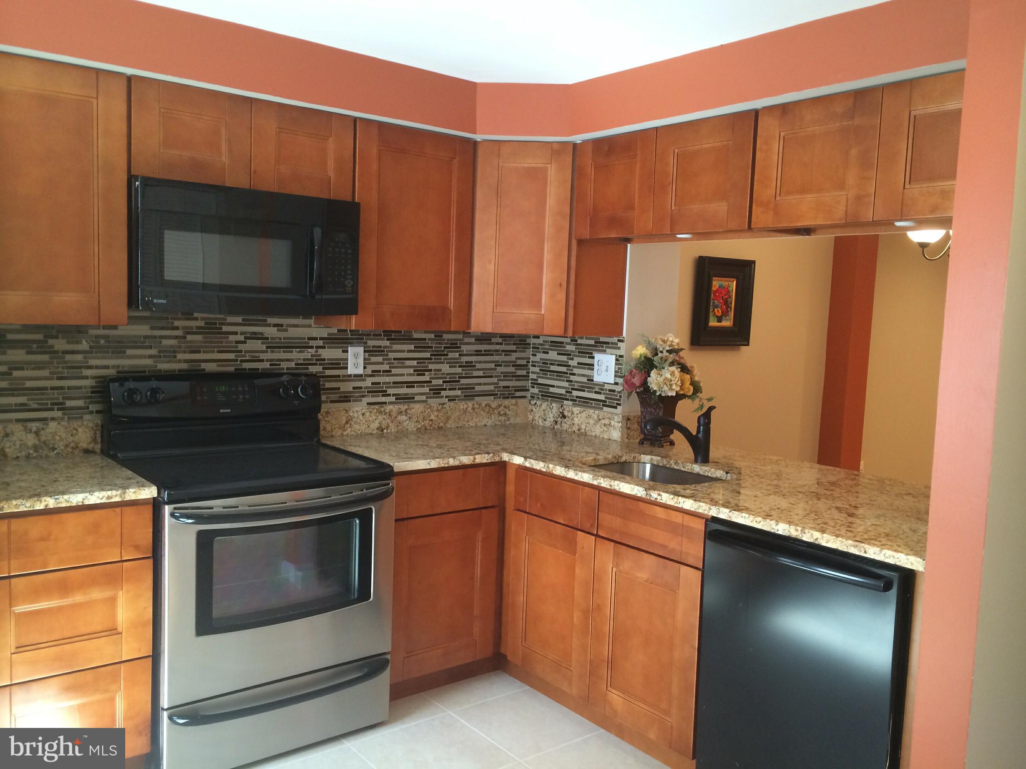 GUNNERS LAKE VILLAGE - Residential Lease