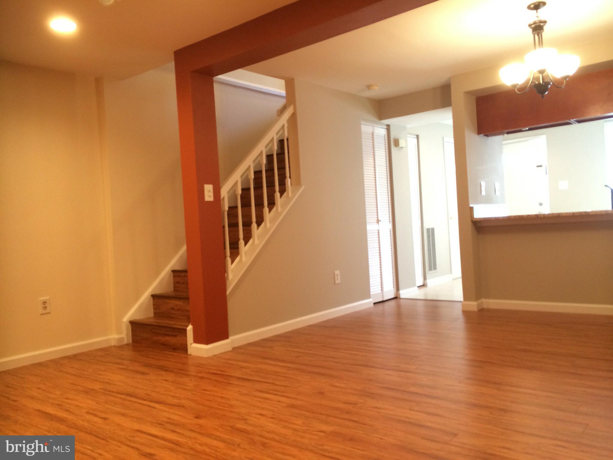 GUNNERS LAKE VILLAGE - Residential Lease