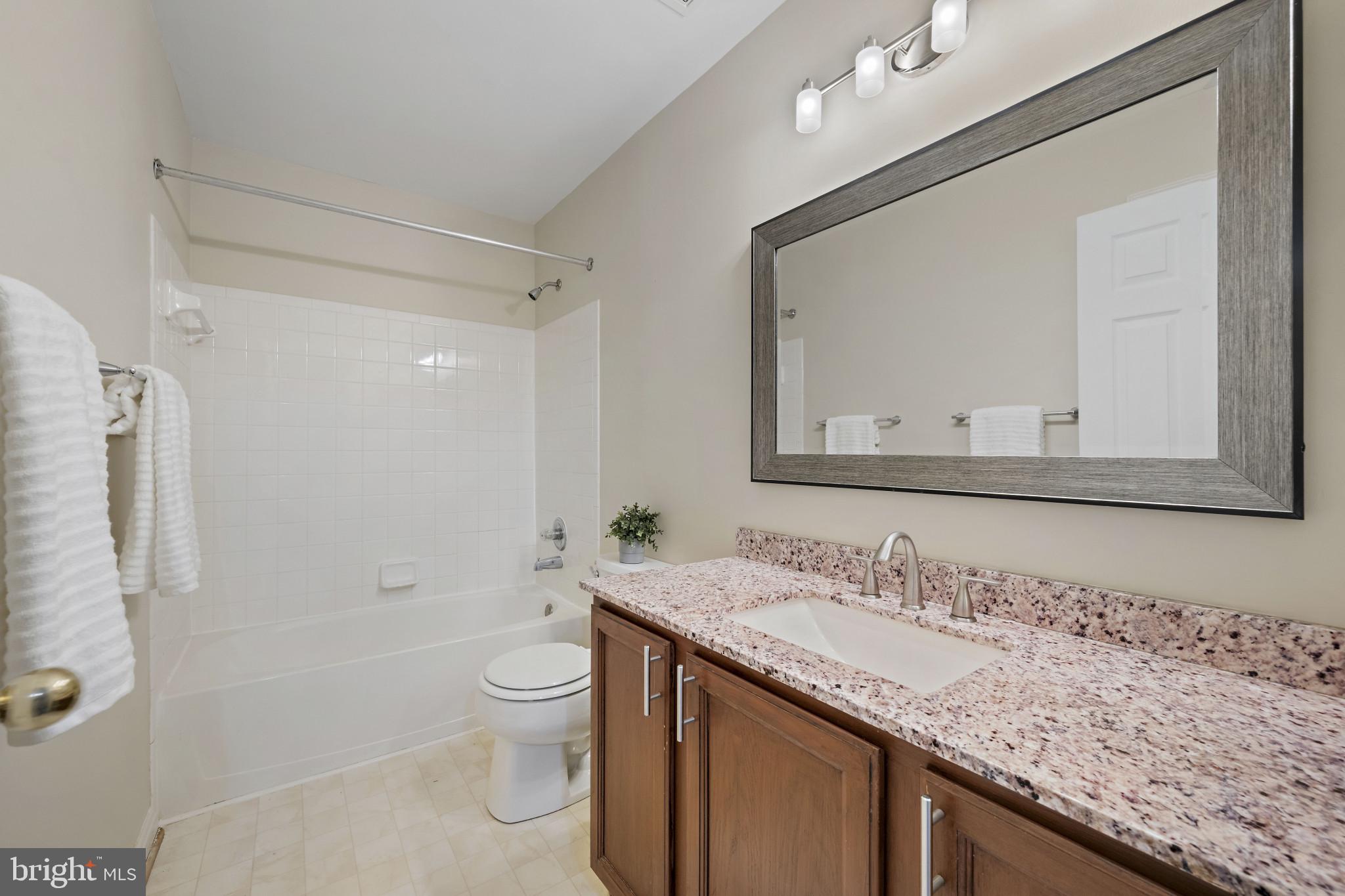 SUBURBIA - Residential