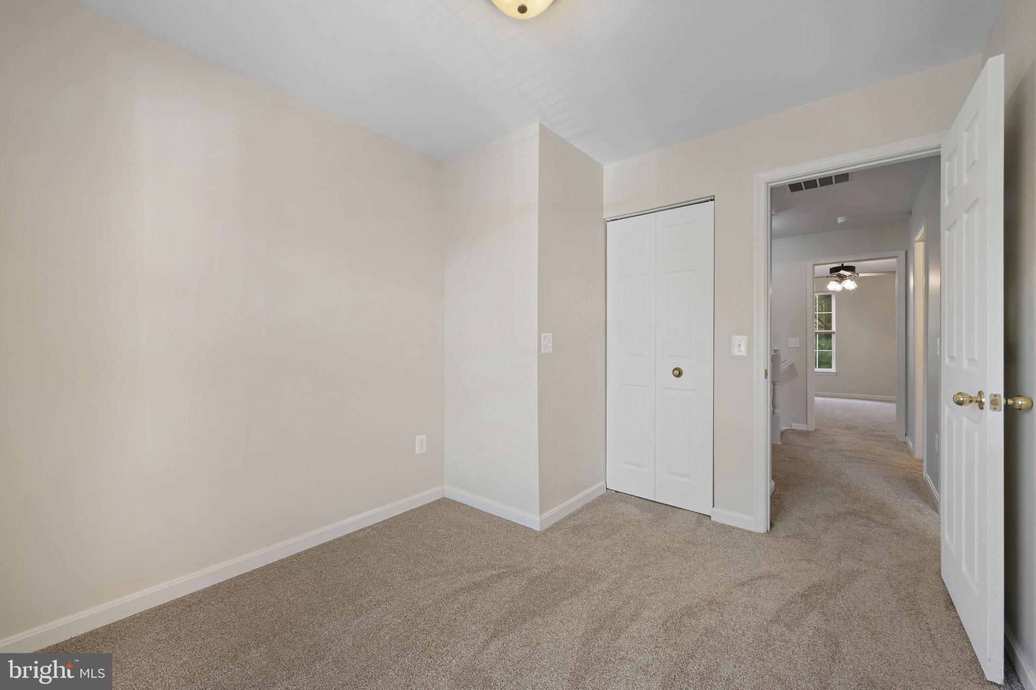 SUBURBIA - Residential