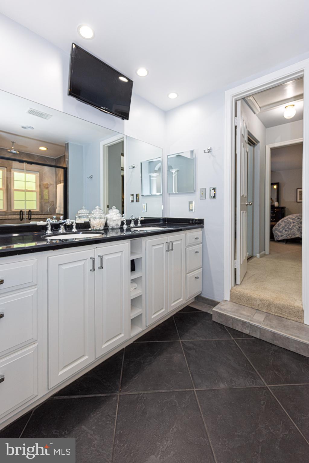 SOUTH RUN - Residential