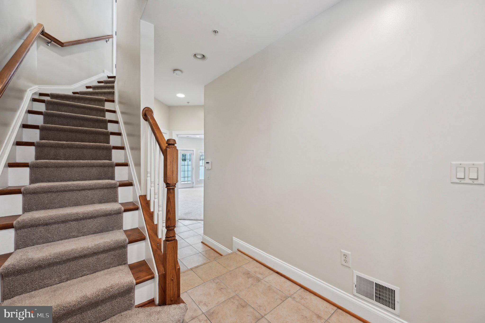 9606 SILKEN LEAF COURT