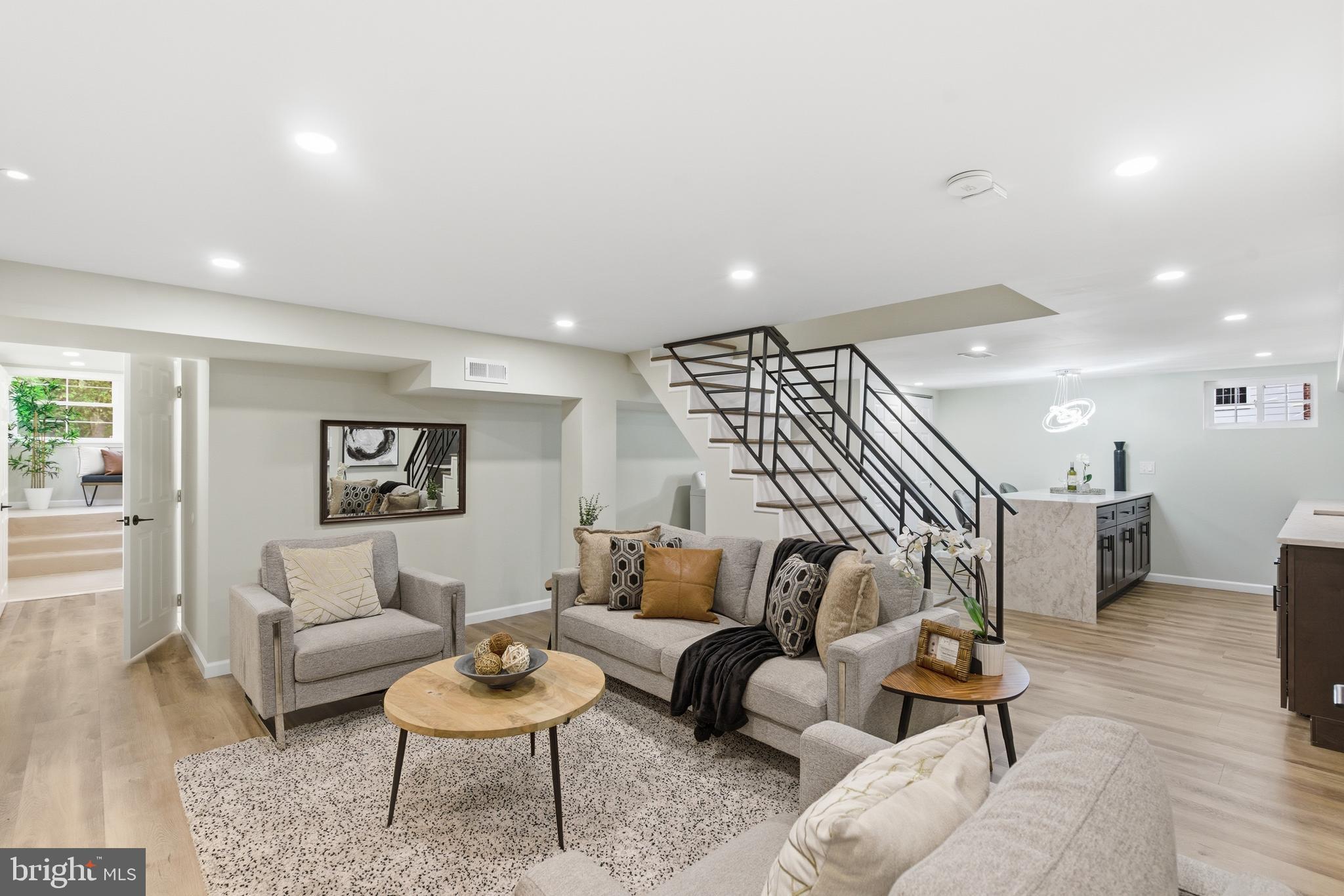 CHESNEY DOWNS - Residential