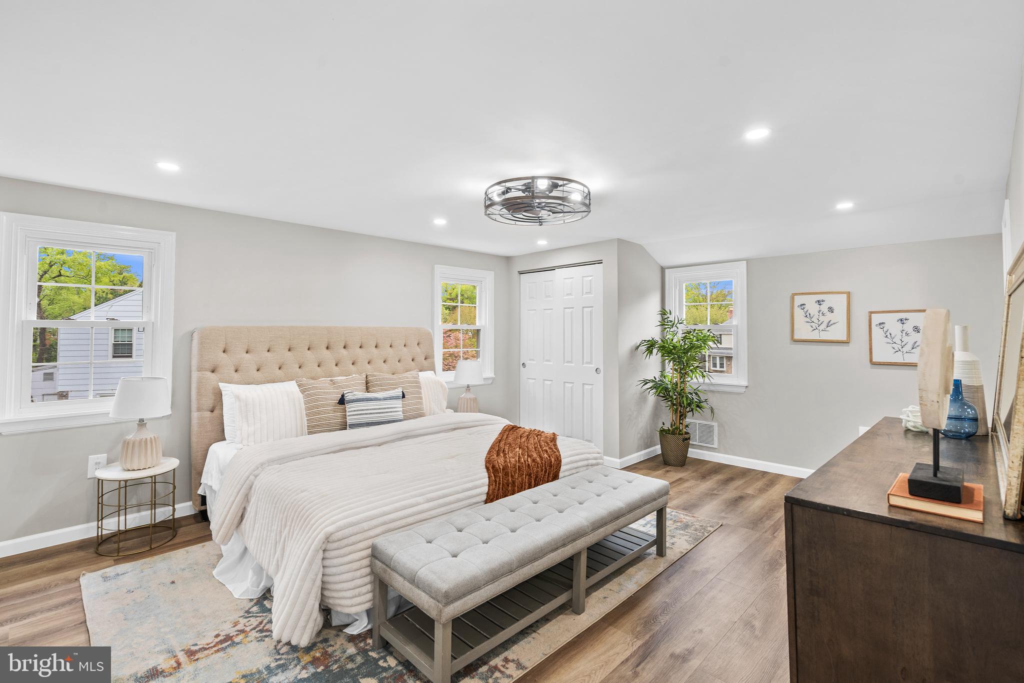 CHESNEY DOWNS - Residential