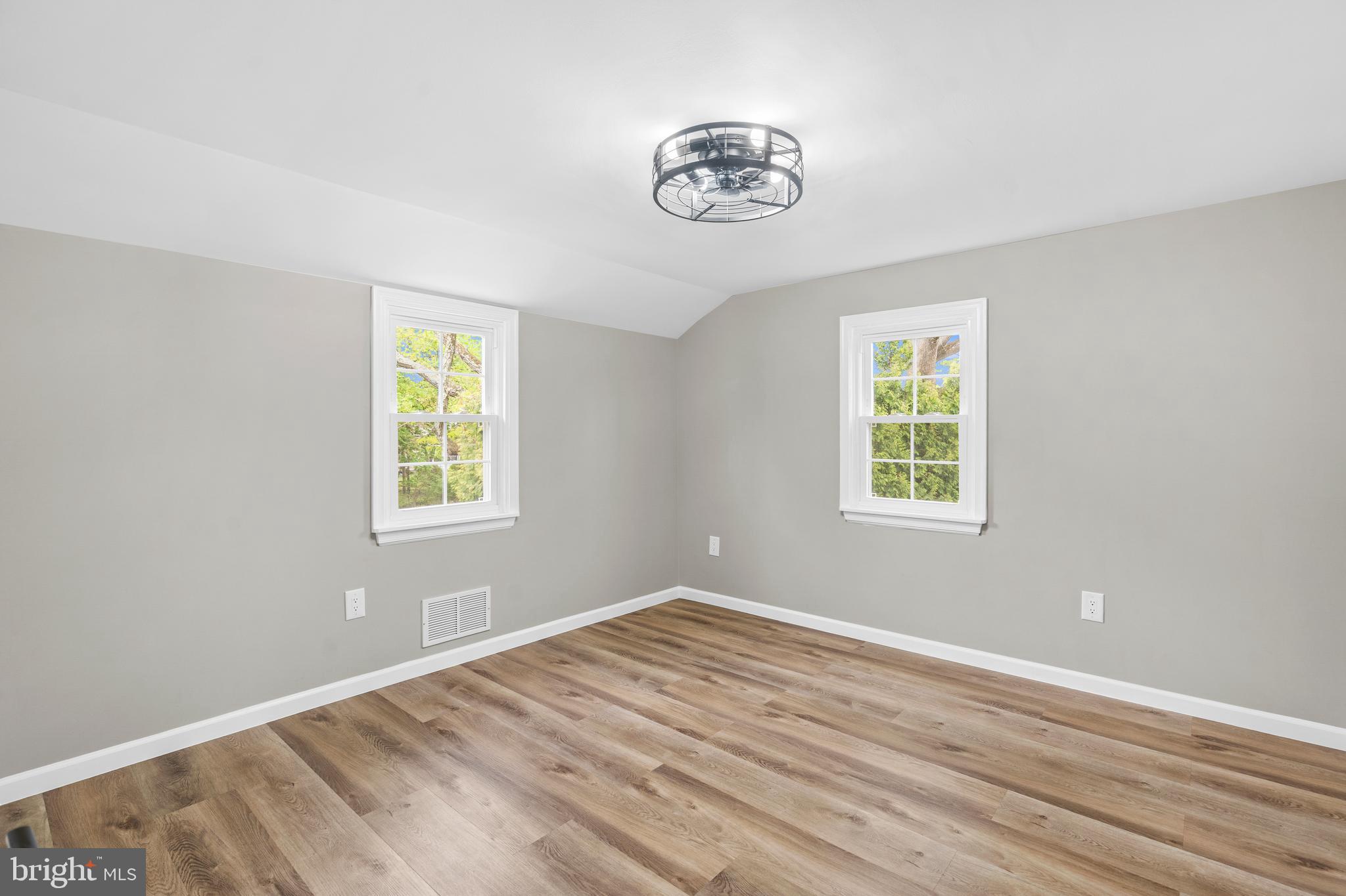 CHESNEY DOWNS - Residential