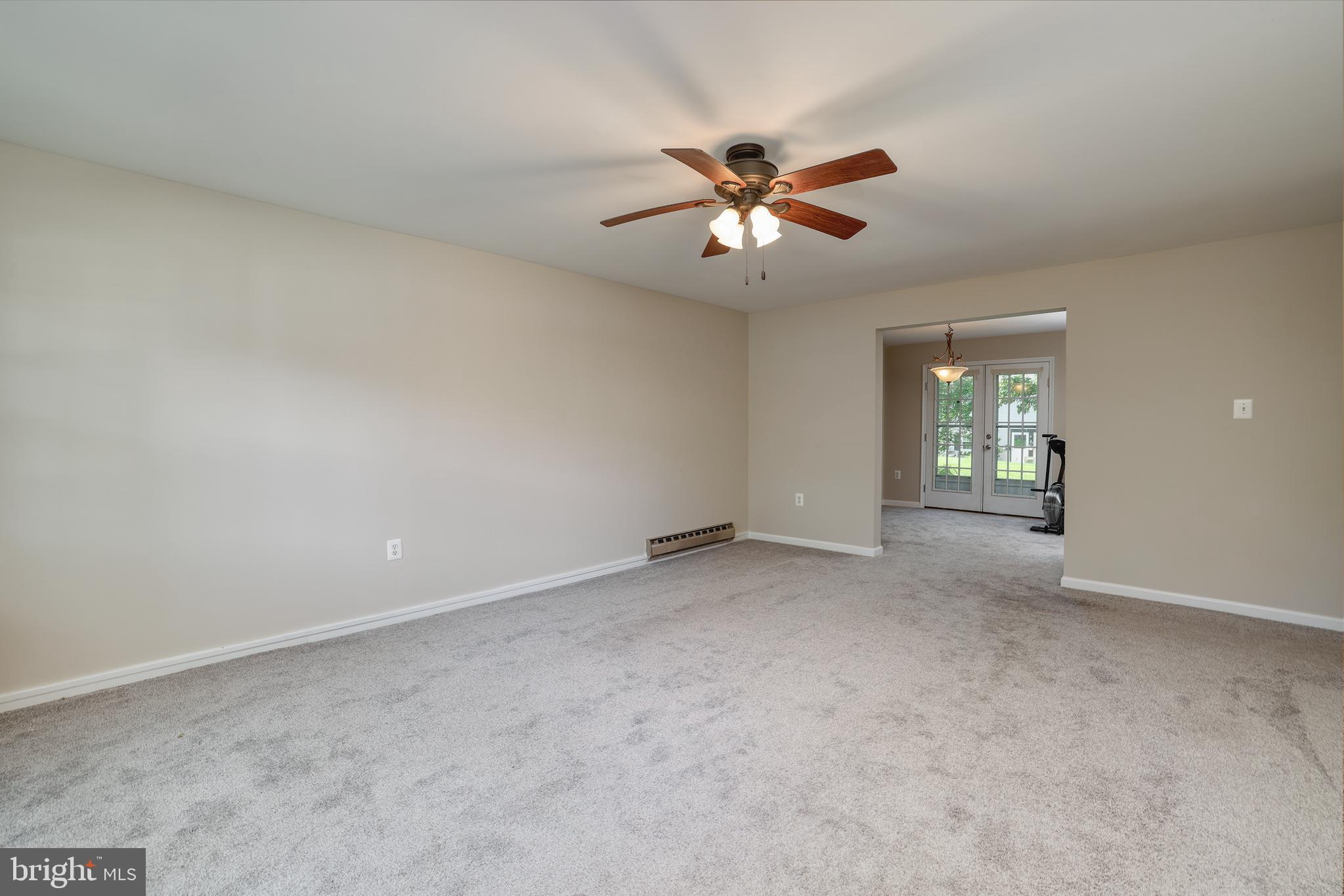 805 YARDLEY COMMONS