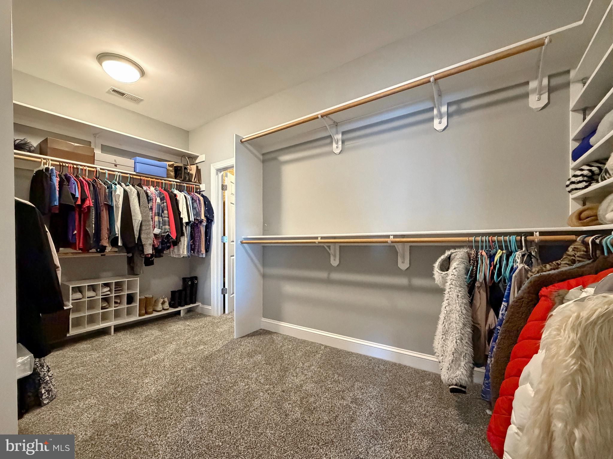 SWAN POINT SUB - Residential