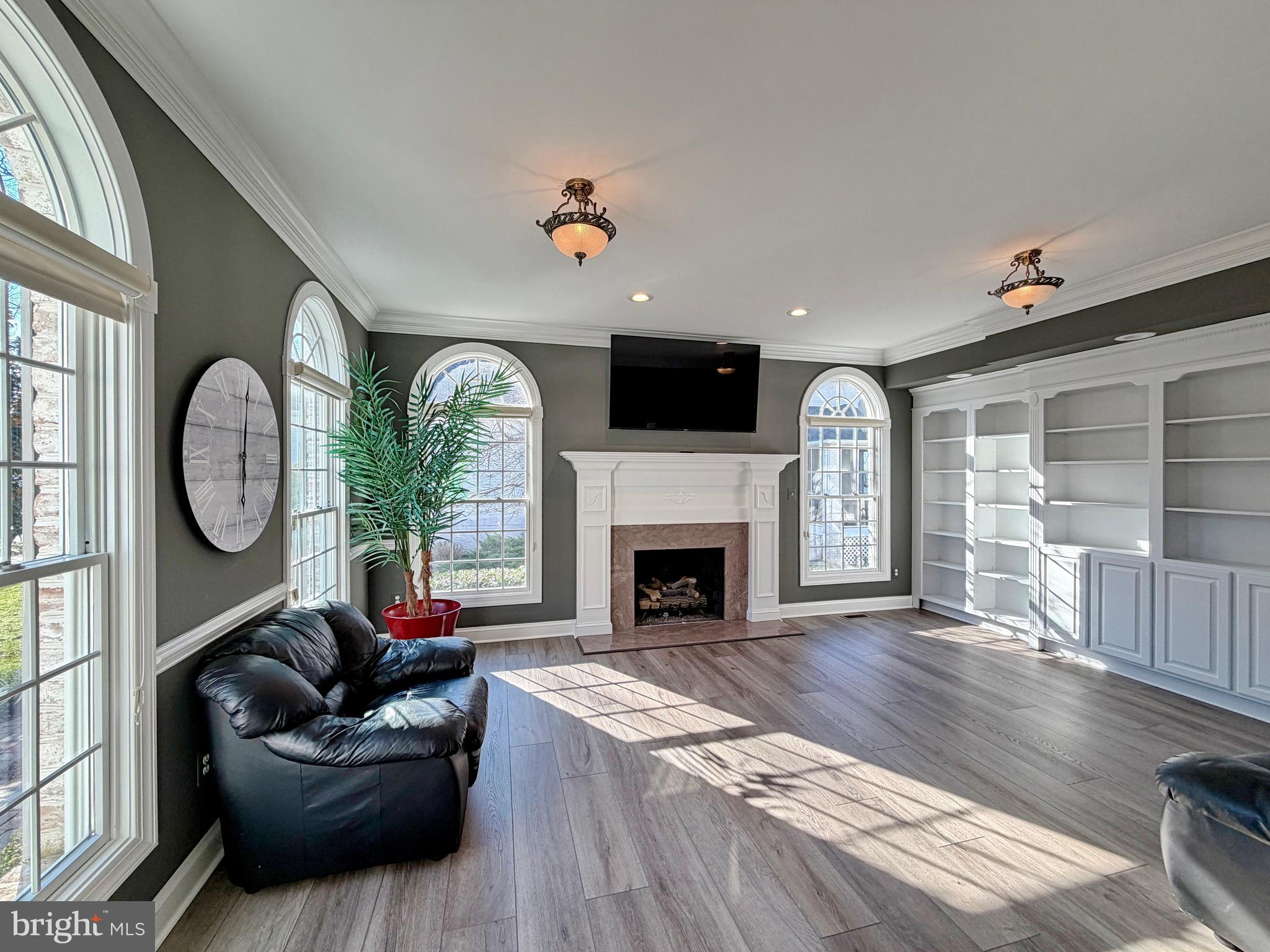 SWAN POINT SUB - Residential