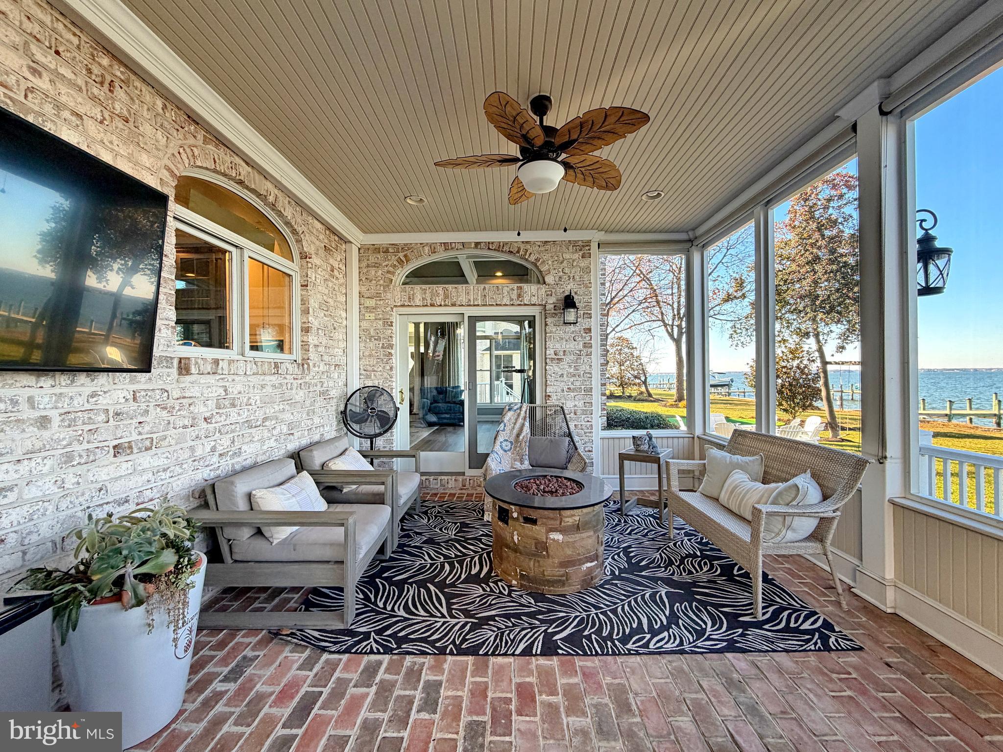 SWAN POINT SUB - Residential