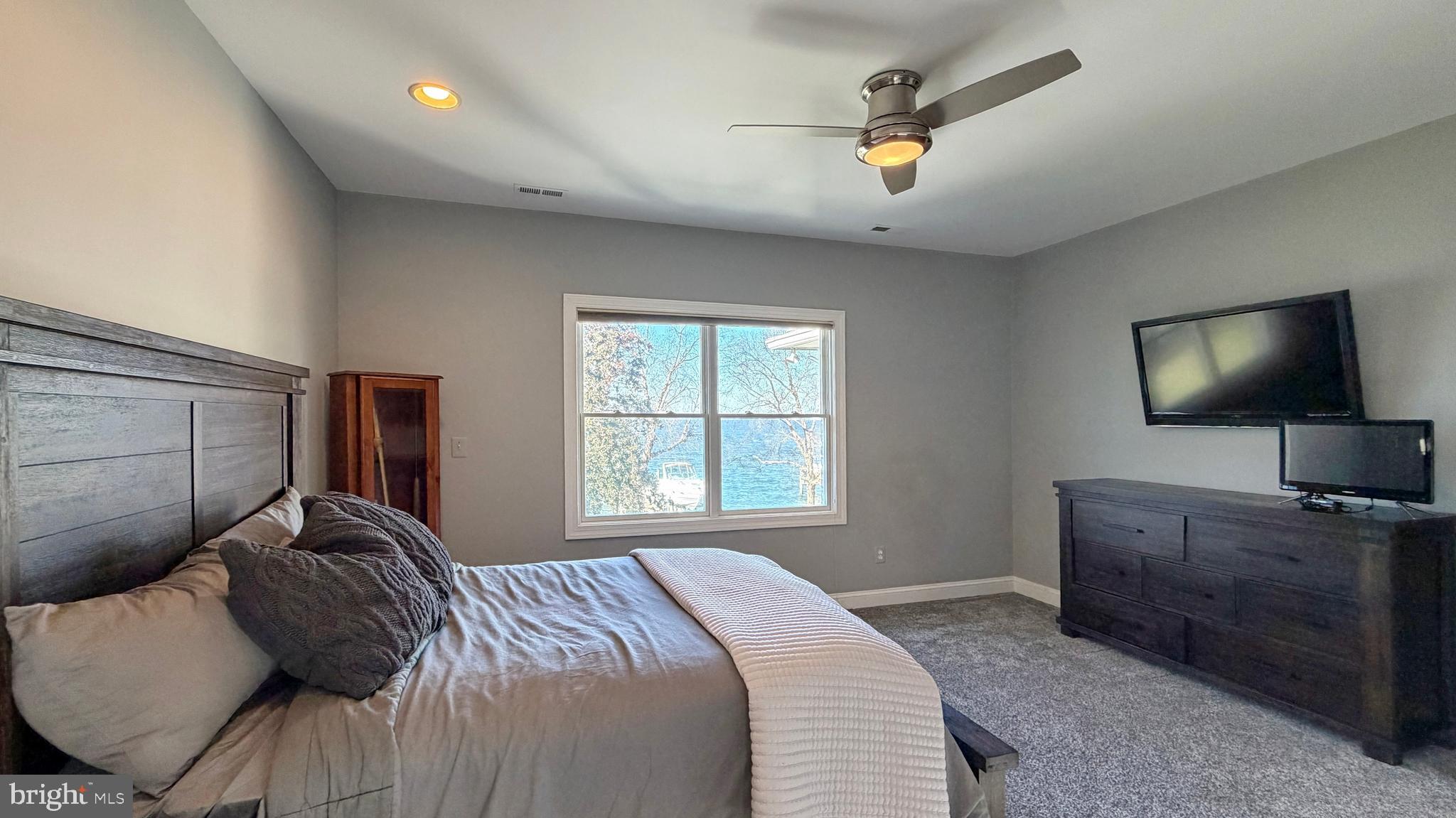 SWAN POINT SUB - Residential