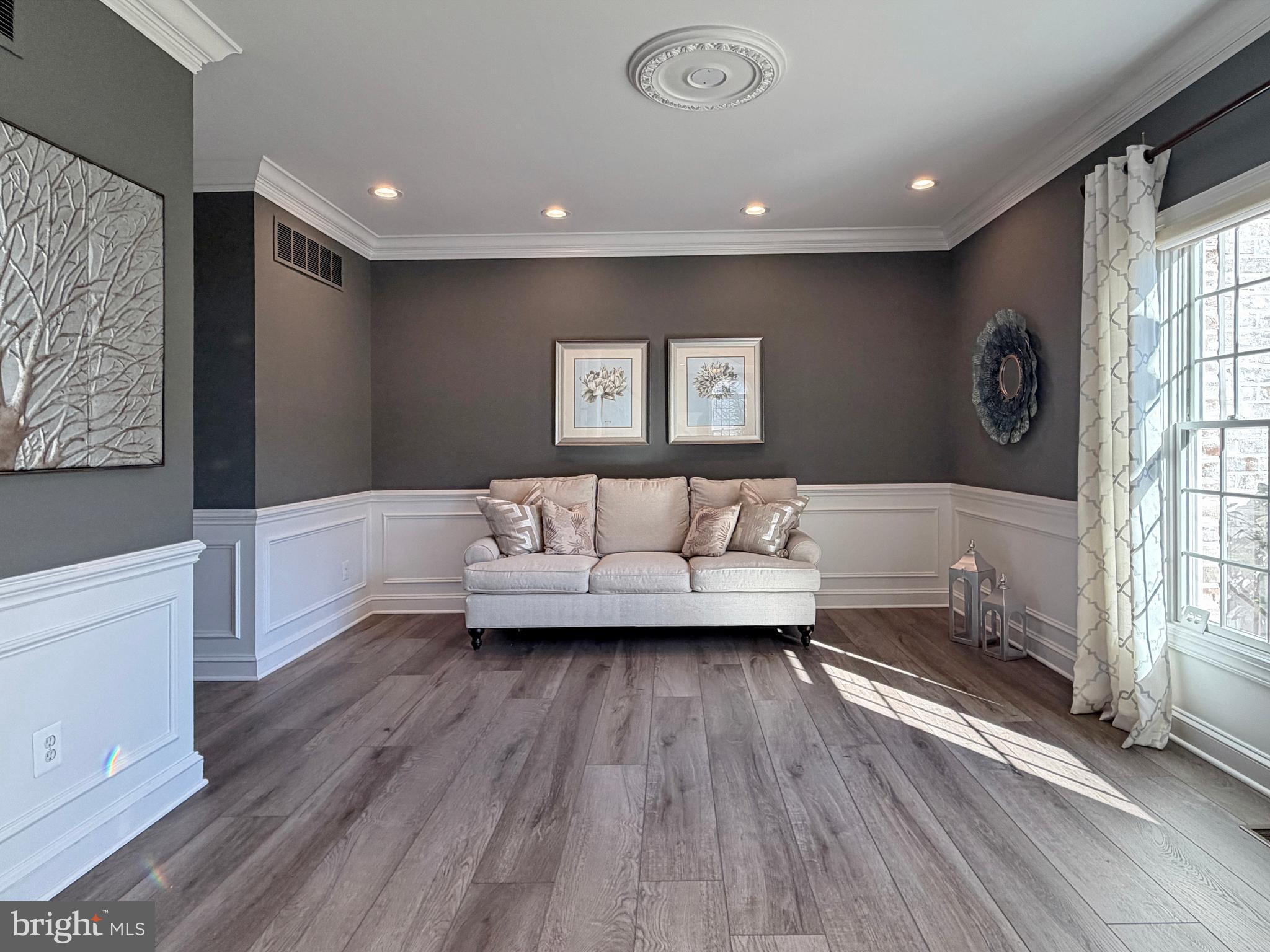 SWAN POINT SUB - Residential