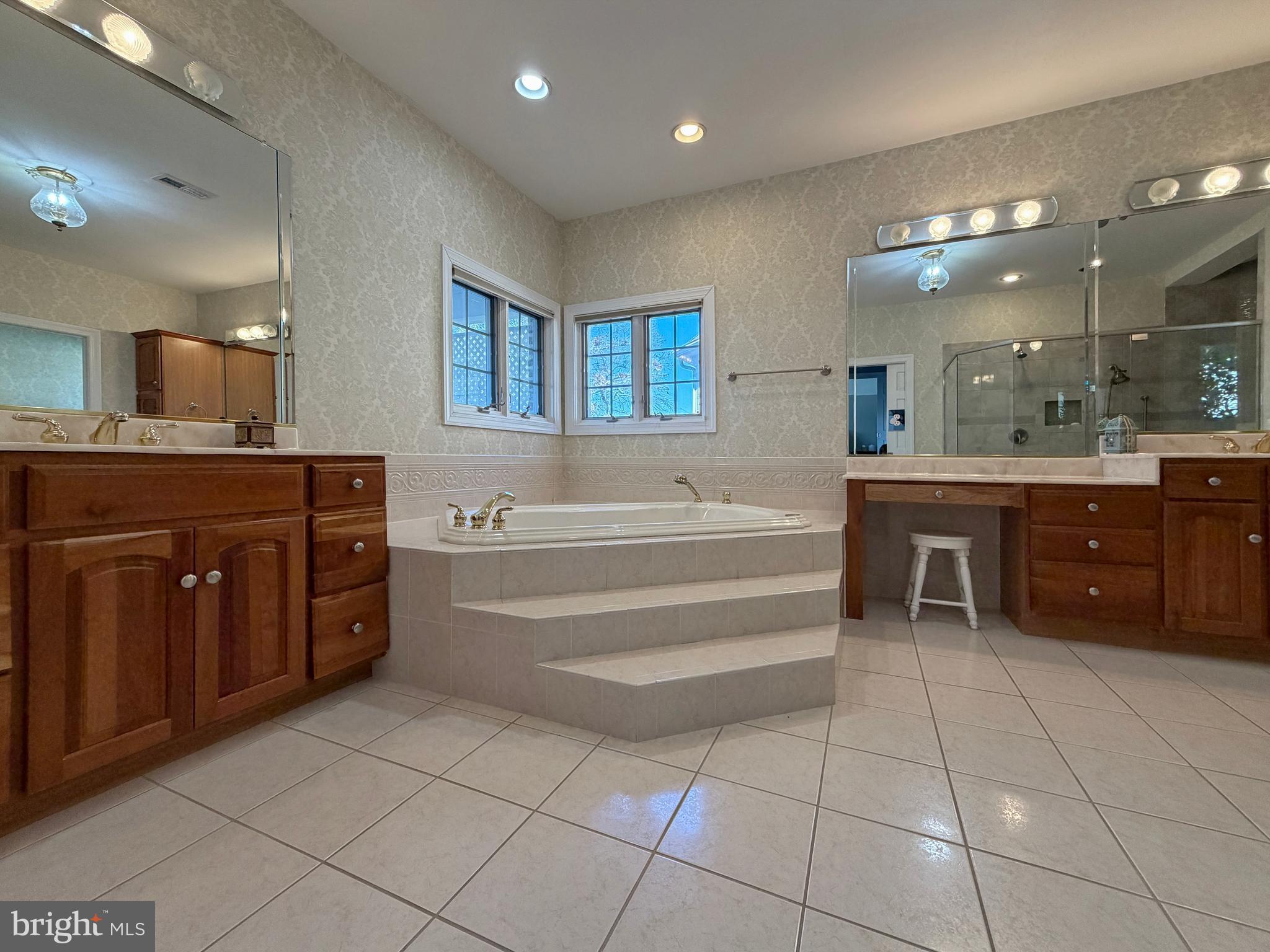 SWAN POINT SUB - Residential