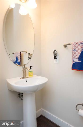 POTOMAC YARD - Residential Lease