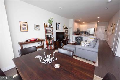 POTOMAC YARD - Residential Lease