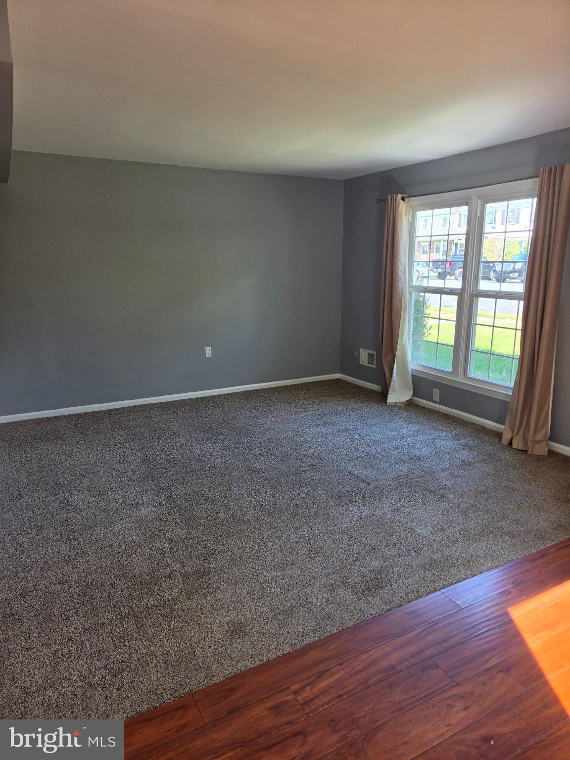 1 NATHAN HALE COURT