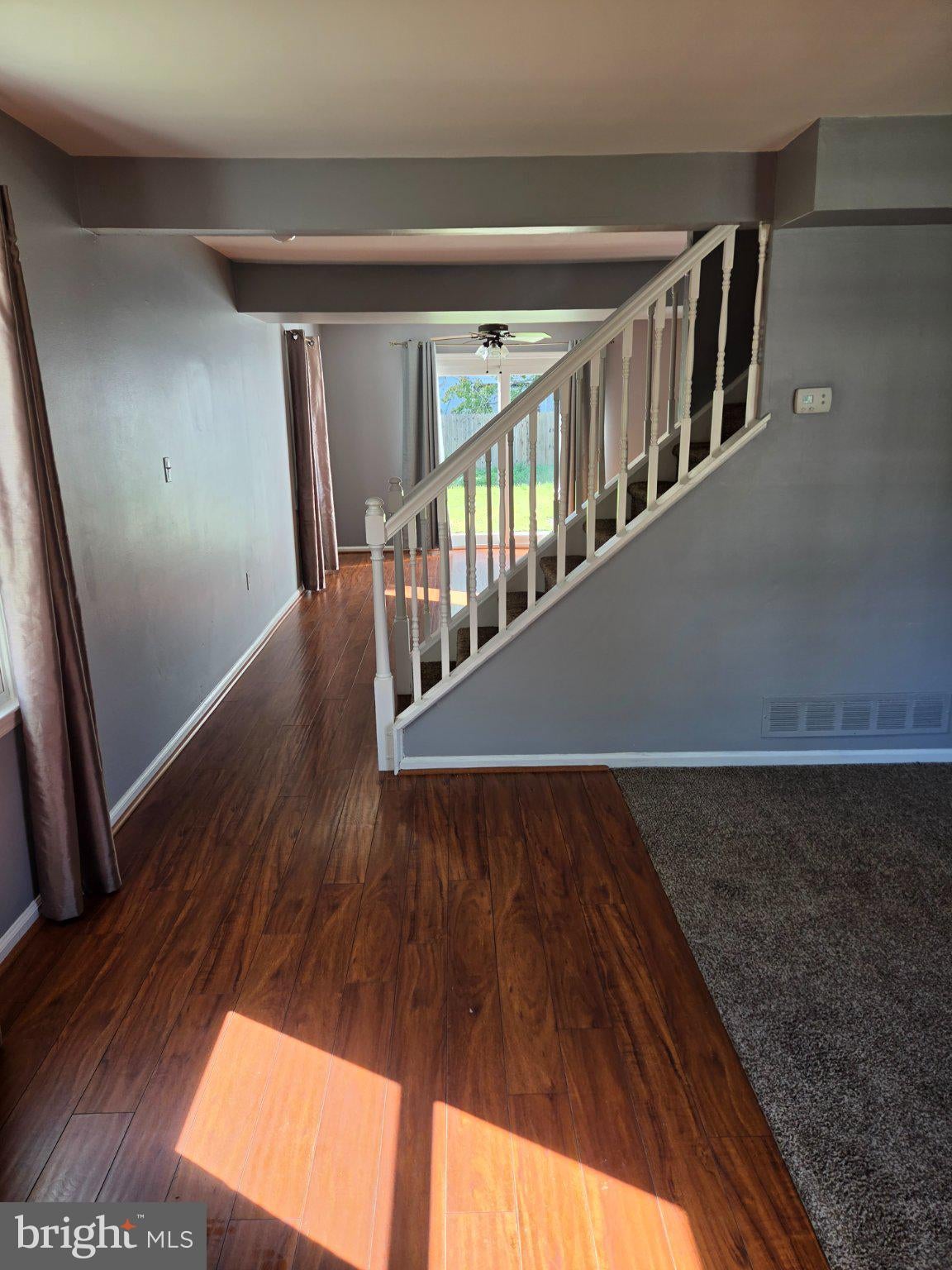 1 NATHAN HALE COURT