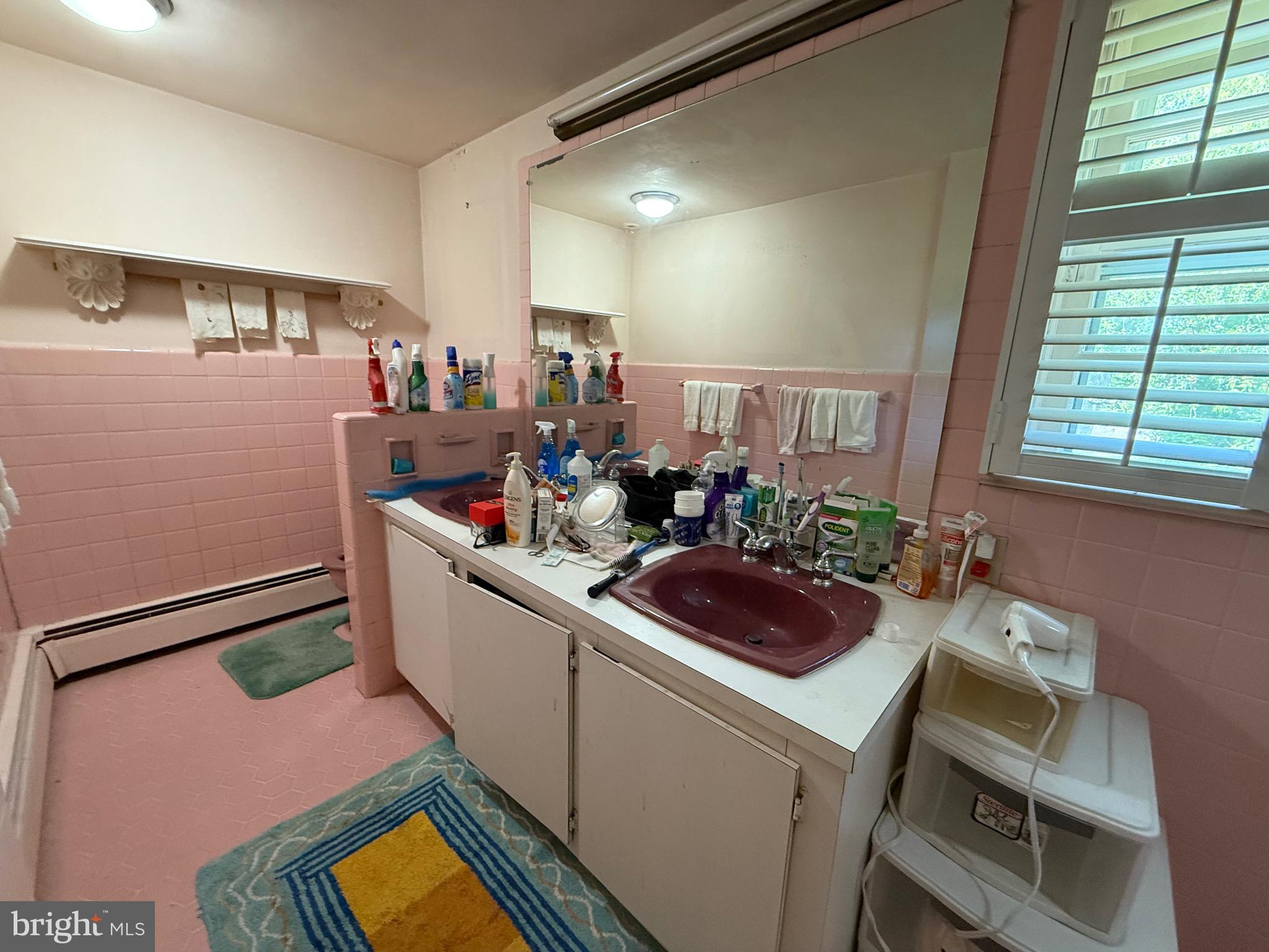 WEST ACRES - Residential