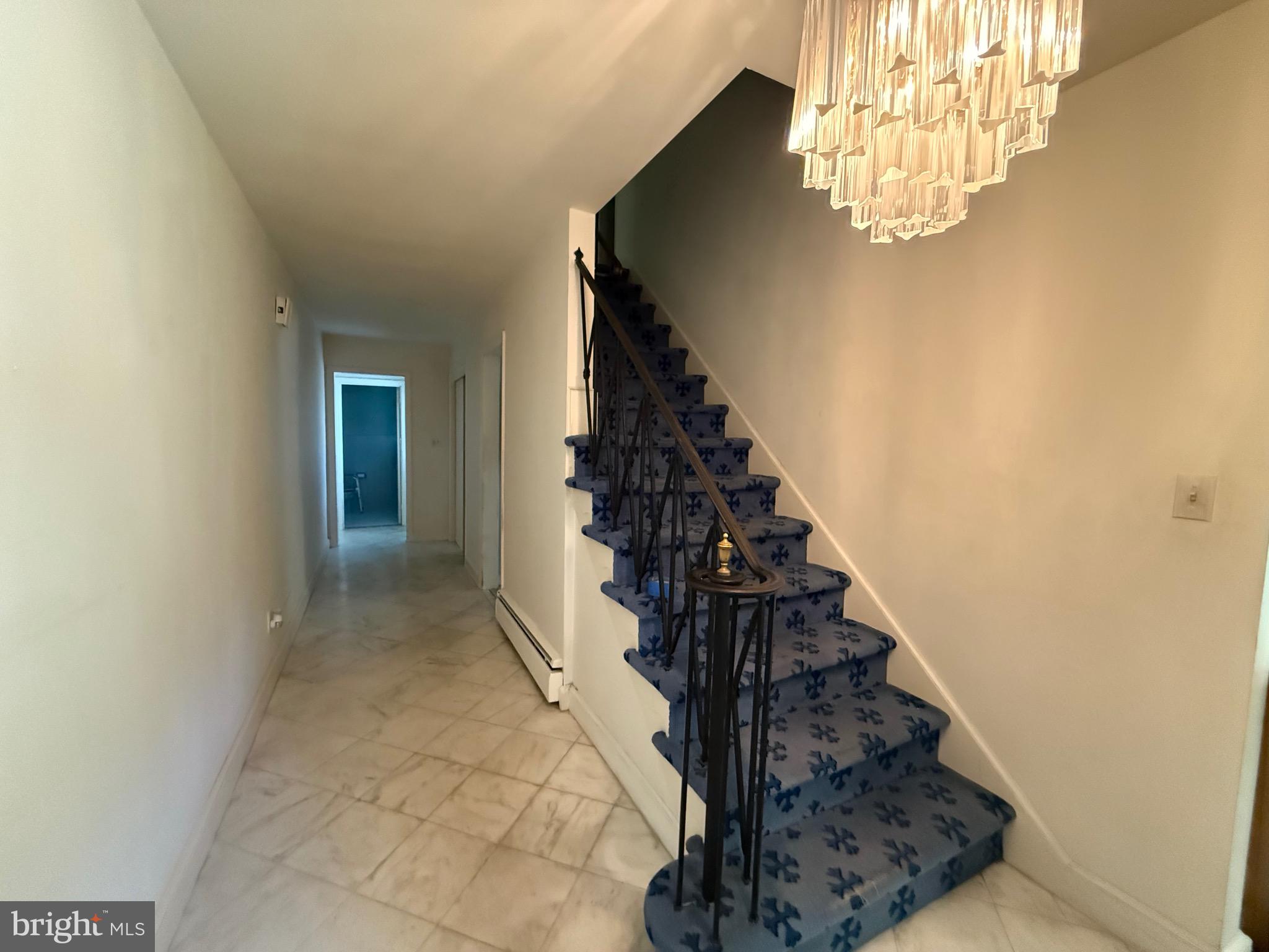 1208 EVERGREEN ROAD