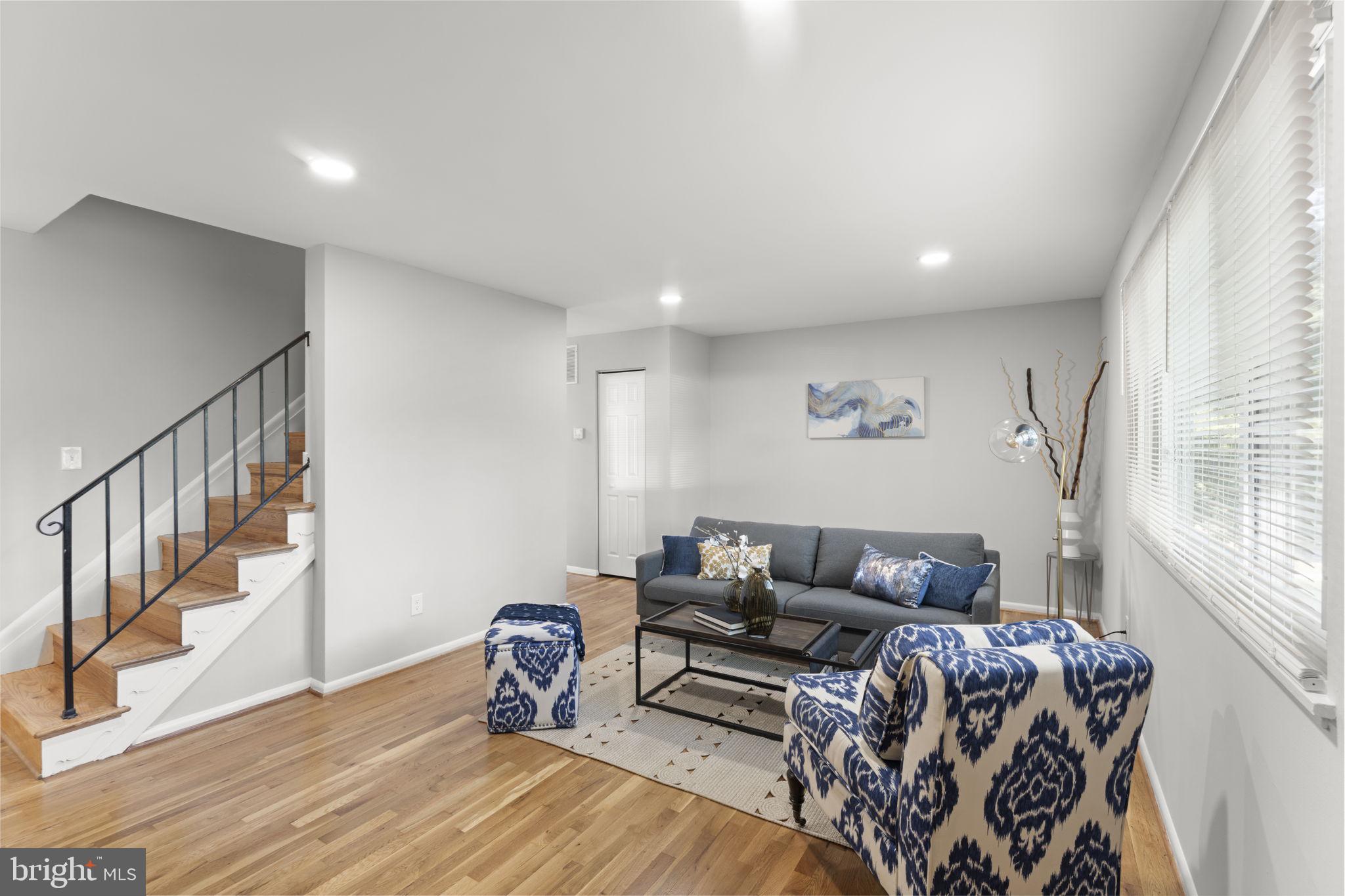 821 BOOKER DRIVE