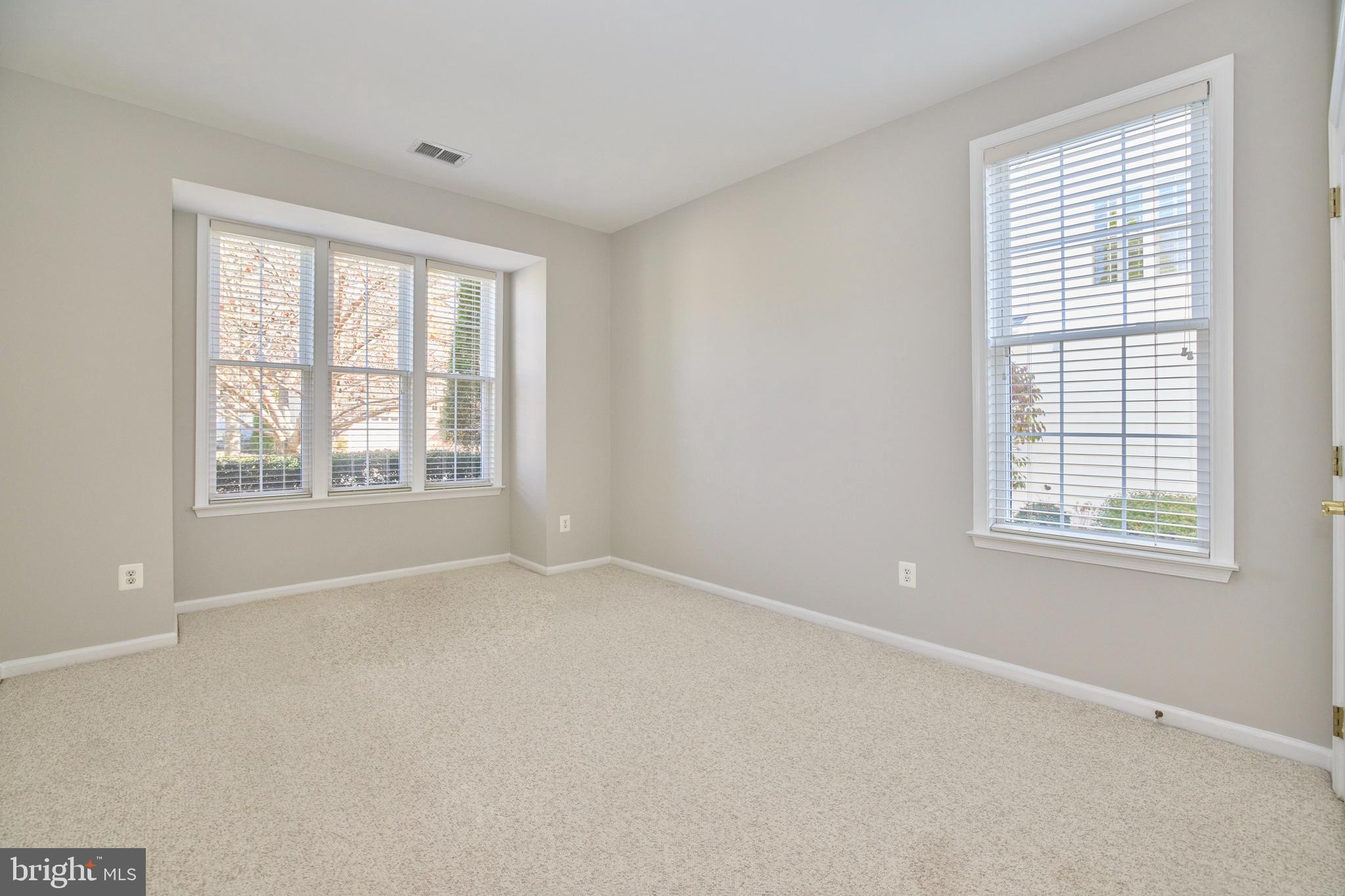 HERITAGE HUNT - Residential