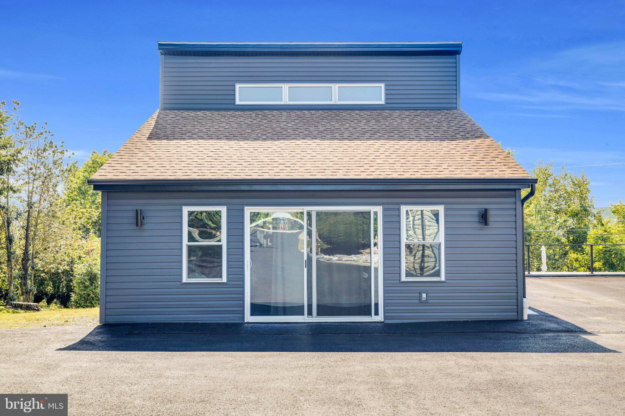 106 GRANDVIEW BOULEVARD