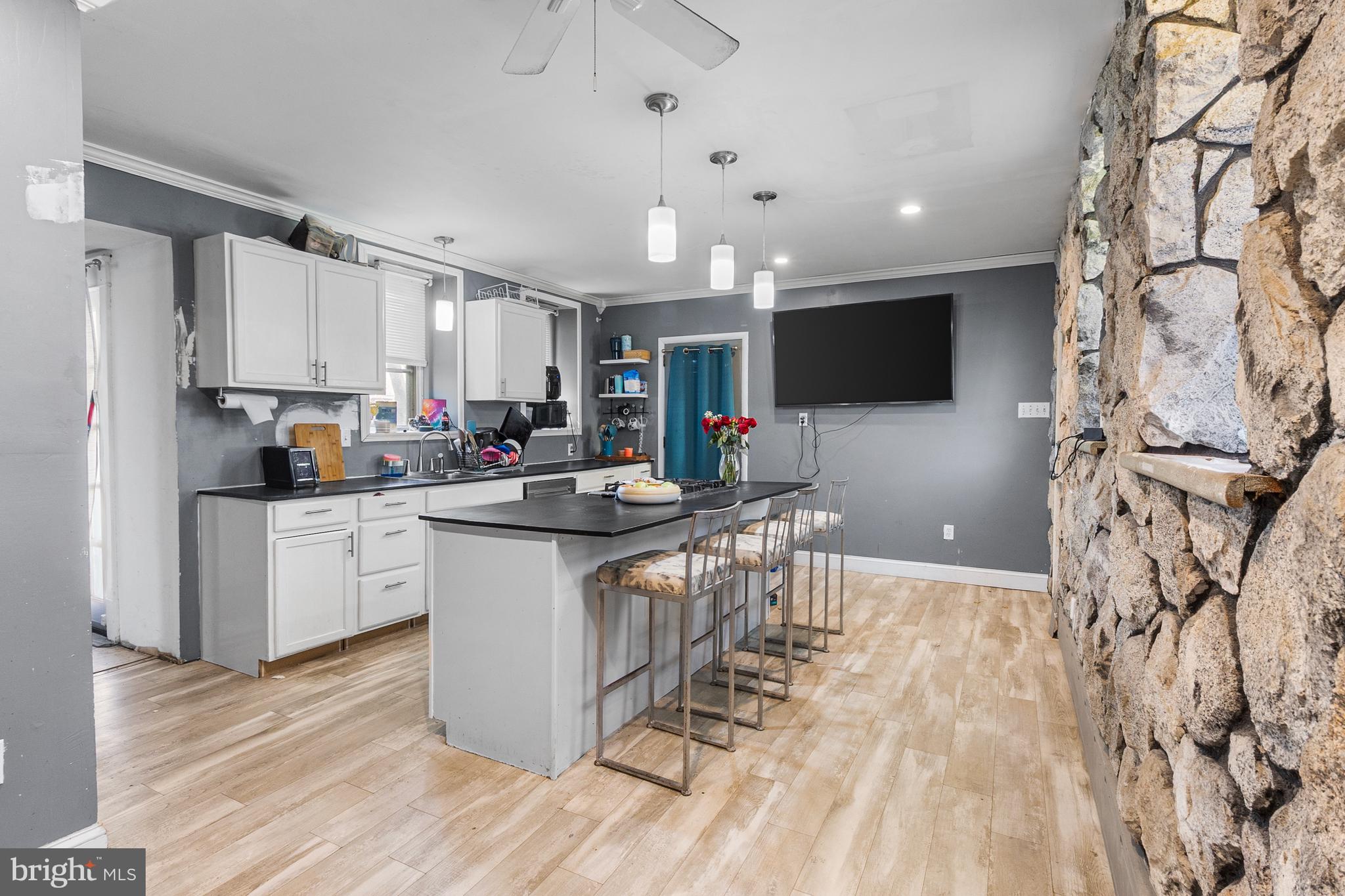 CHESTER CITY - Residential