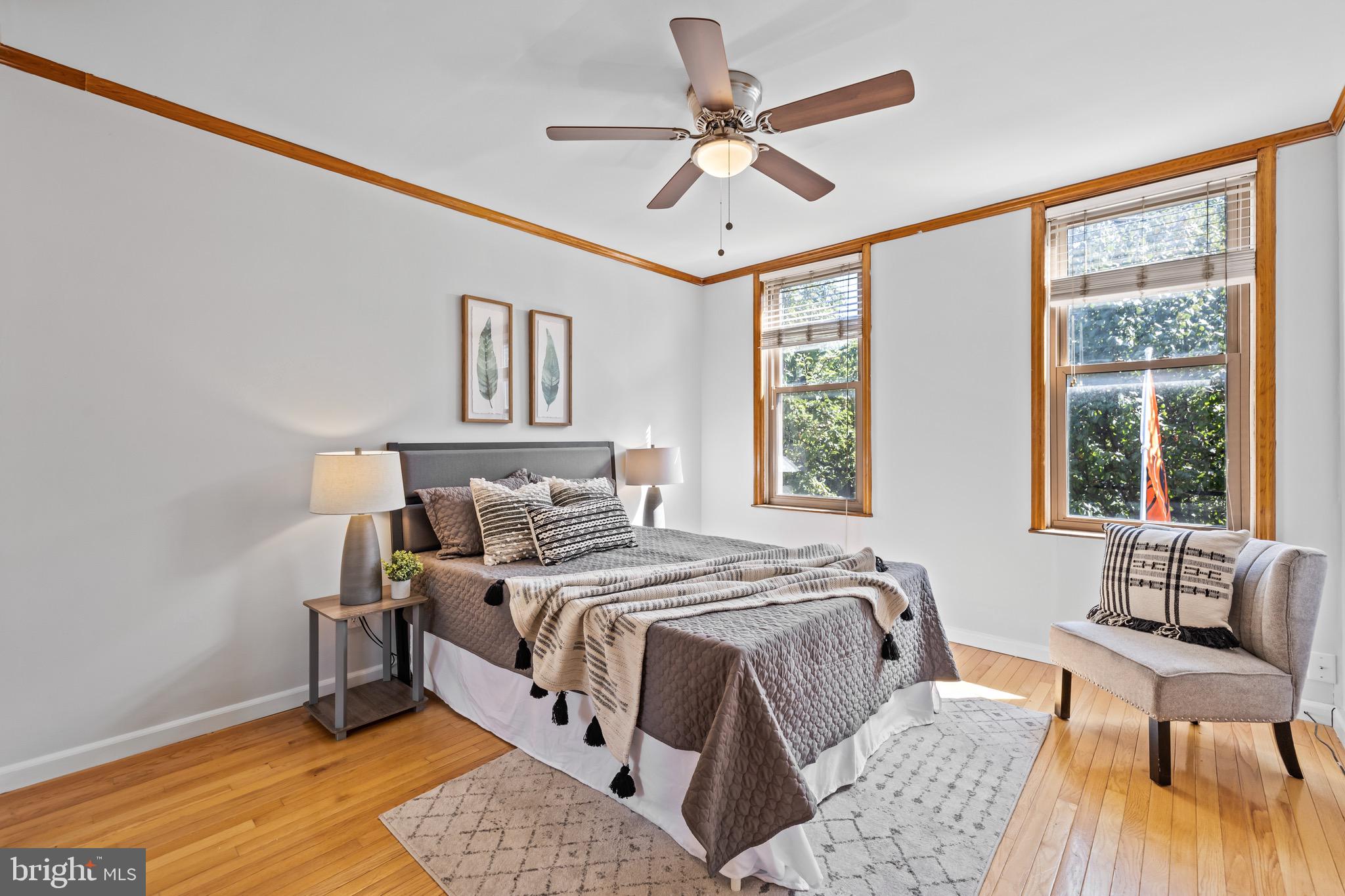 LOCUST POINT - Residential