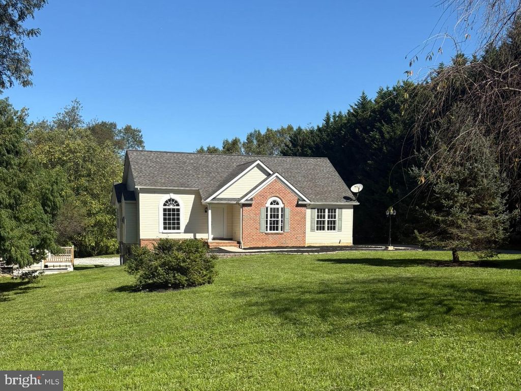 Photo of 387 Garvine Mill Road, FAWN GROVE, PA 17321 (MLS # PAYK2091034)
